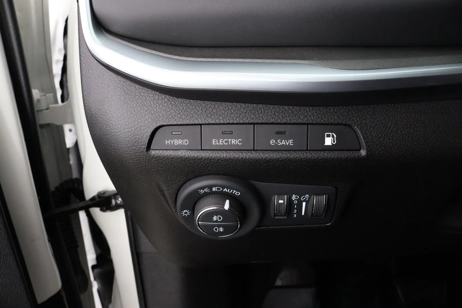 JEEP Compass FON-534 carousel image