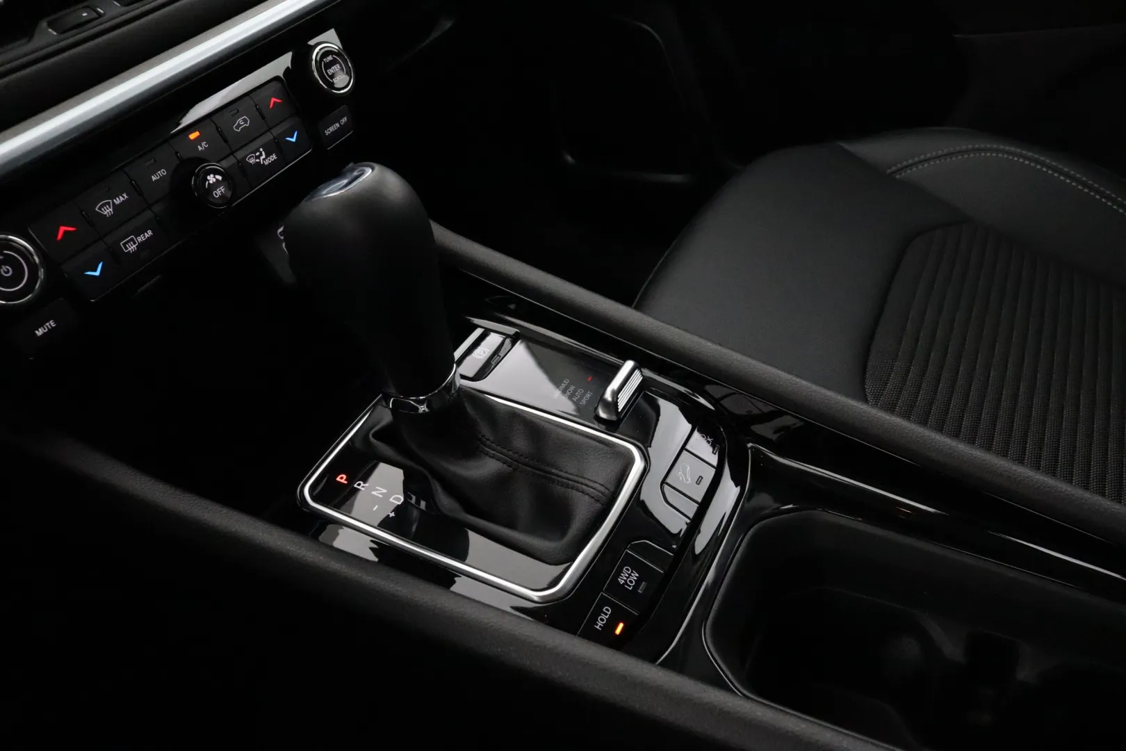 JEEP Compass FON-534 carousel image