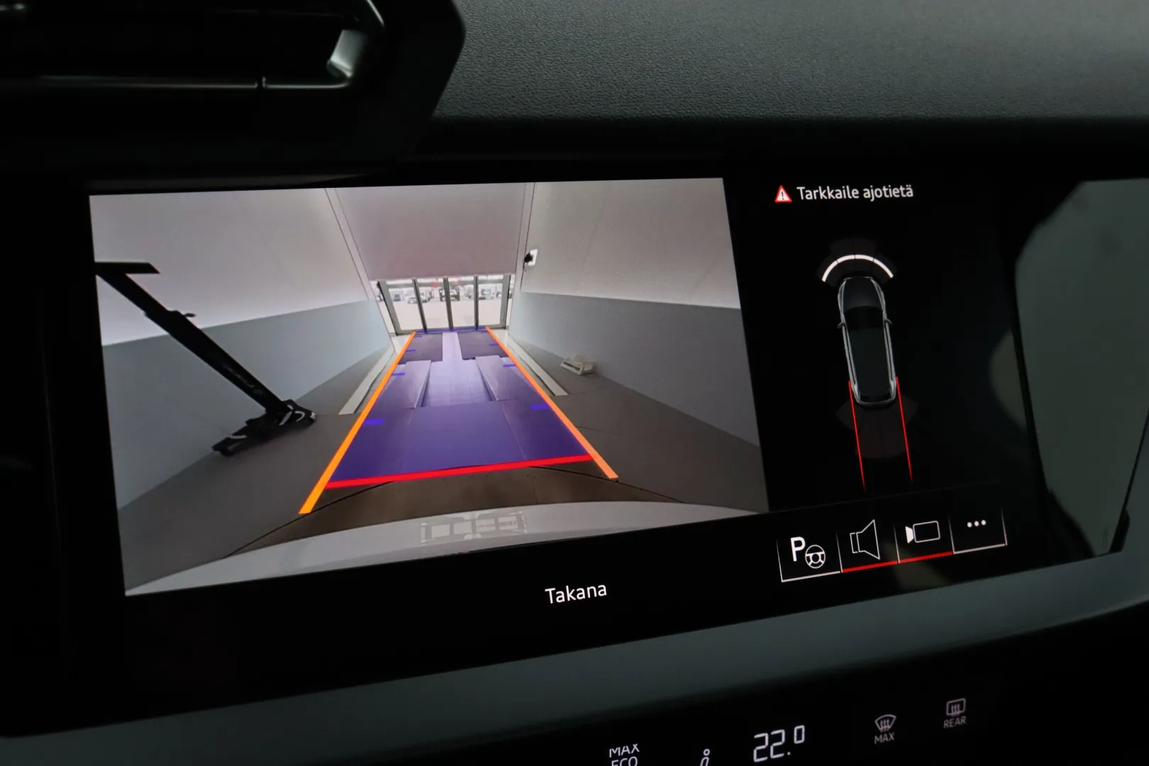 Audi A3 SZK-896 carousel image