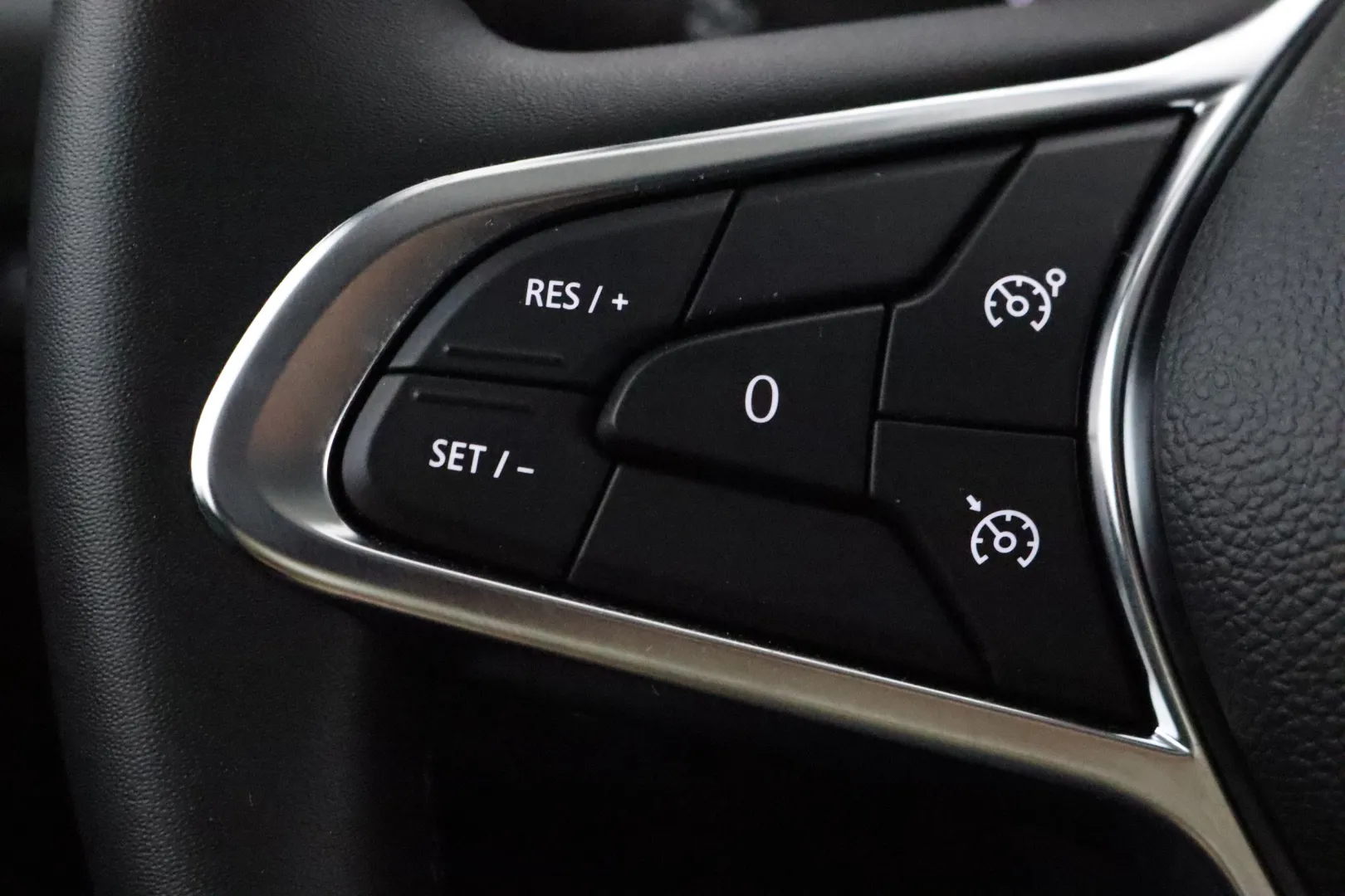 Nissan Townstar FRG-203 carousel image