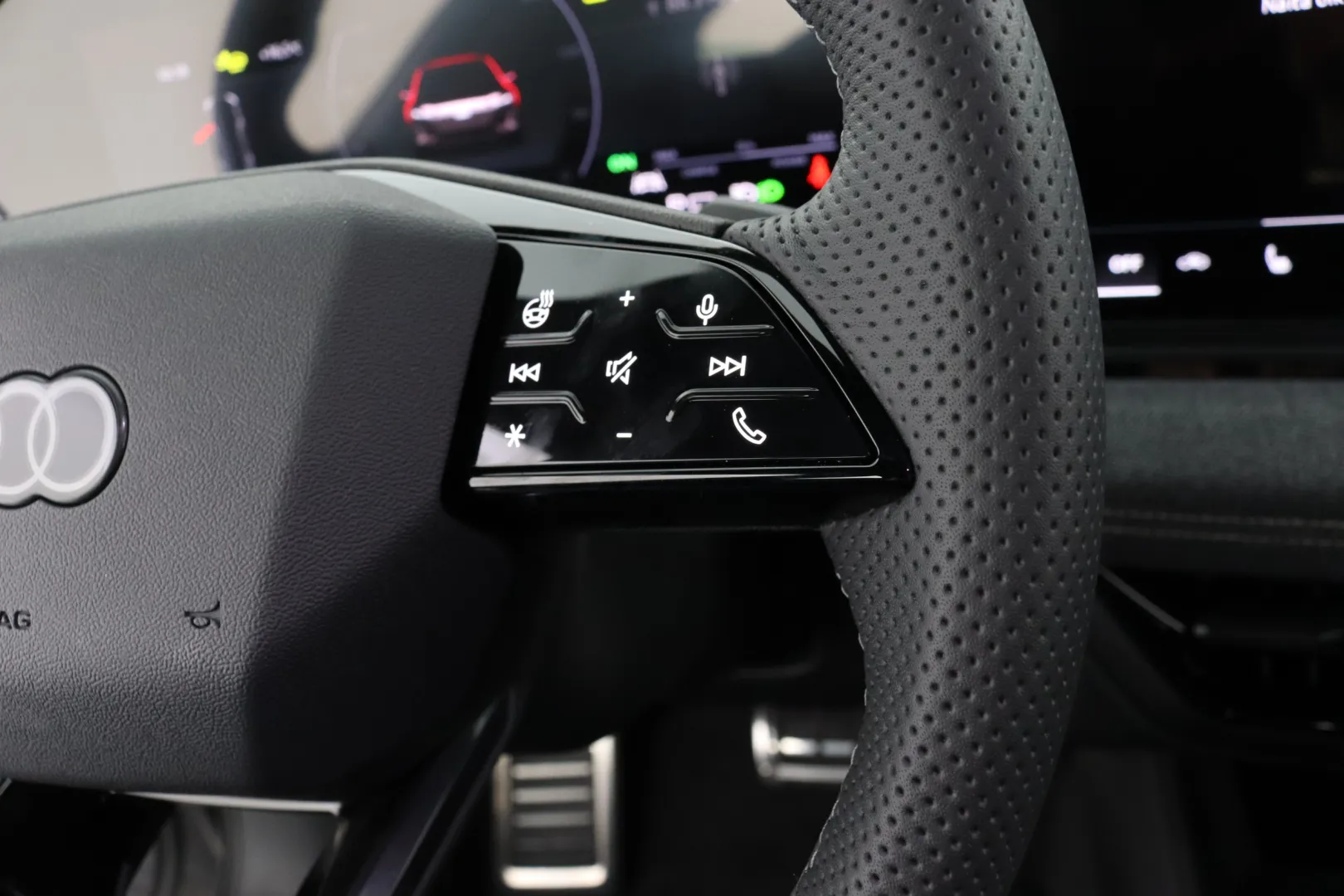 Audi A6 e-tron XTK-209 carousel image