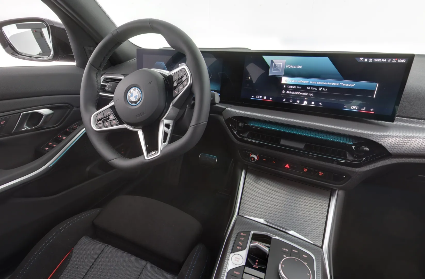 BMW 330 ZPN-585 carousel image