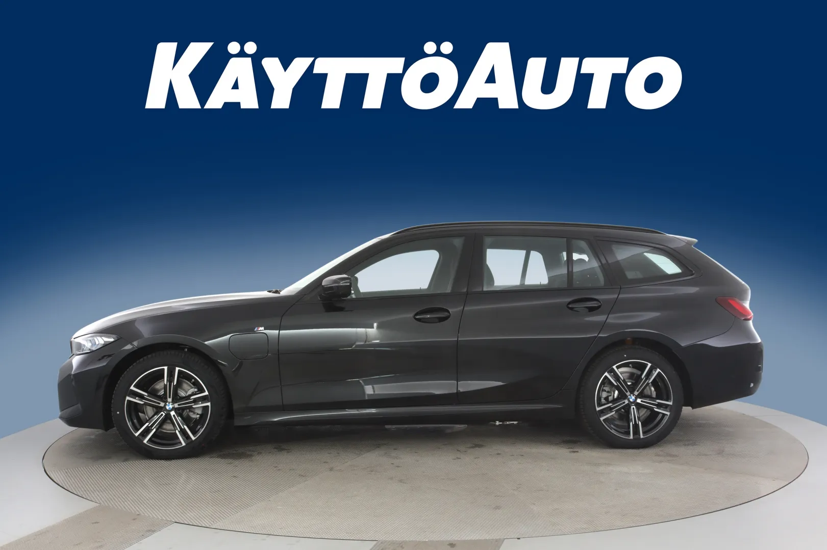 BMW 330 ZPN-585 carousel image