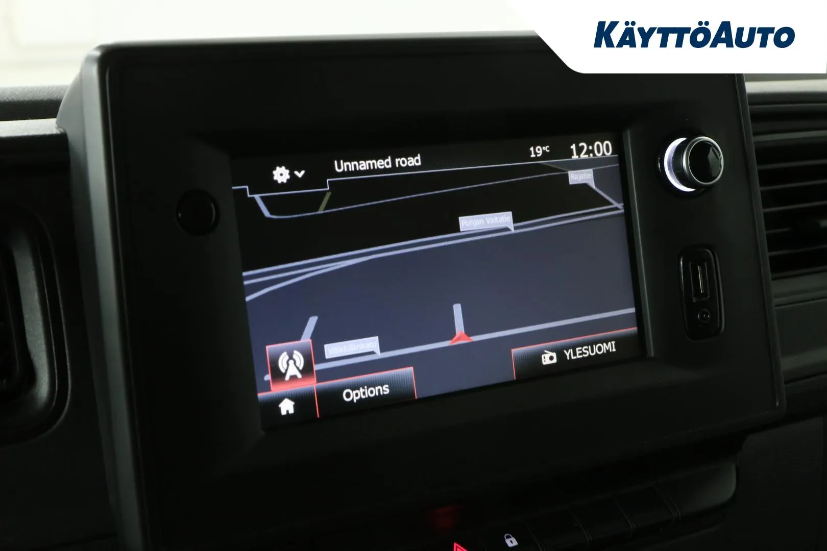 RENAULT Master KUH-250 carousel image