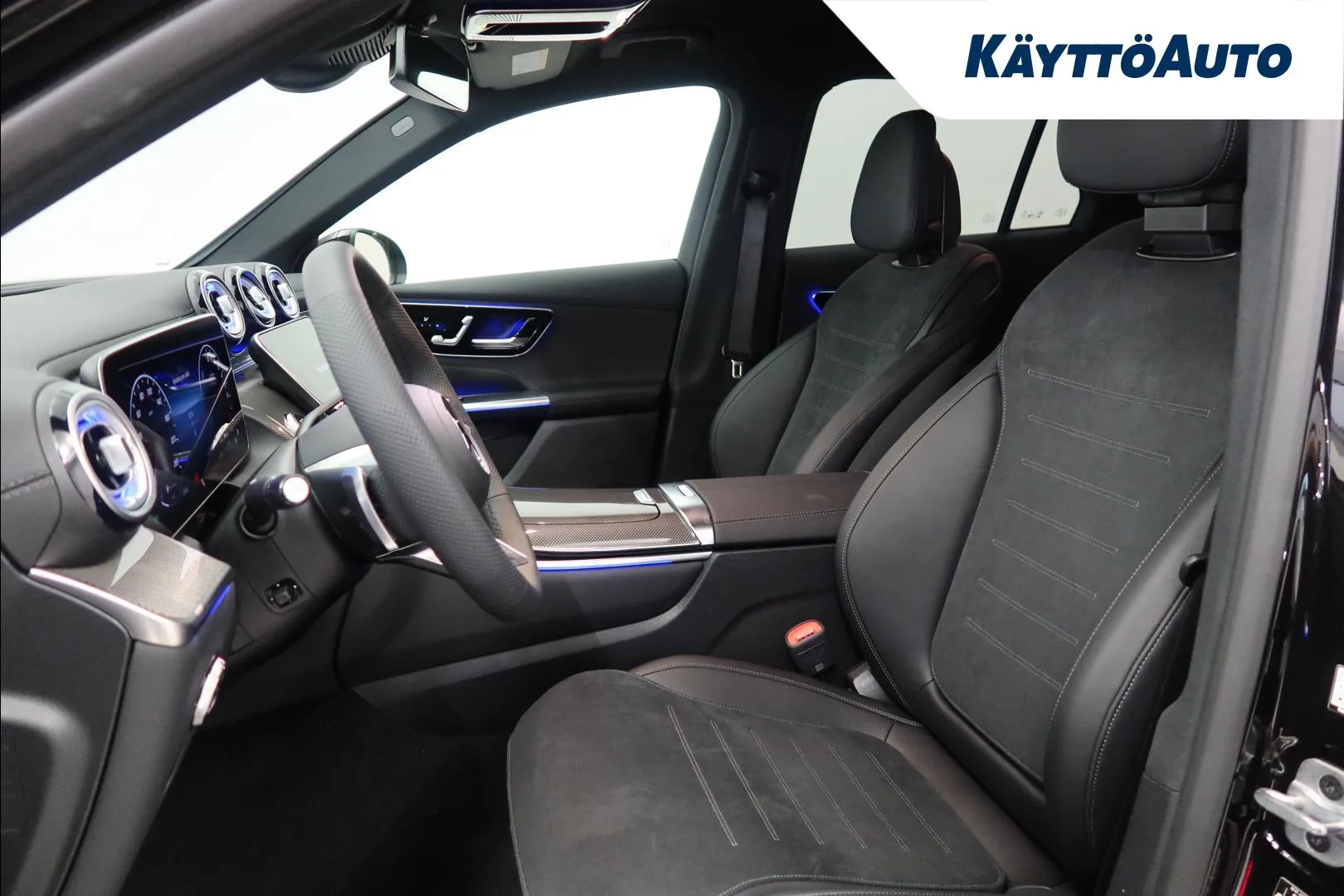 Mercedes-Benz GLC RXM-227 carousel image