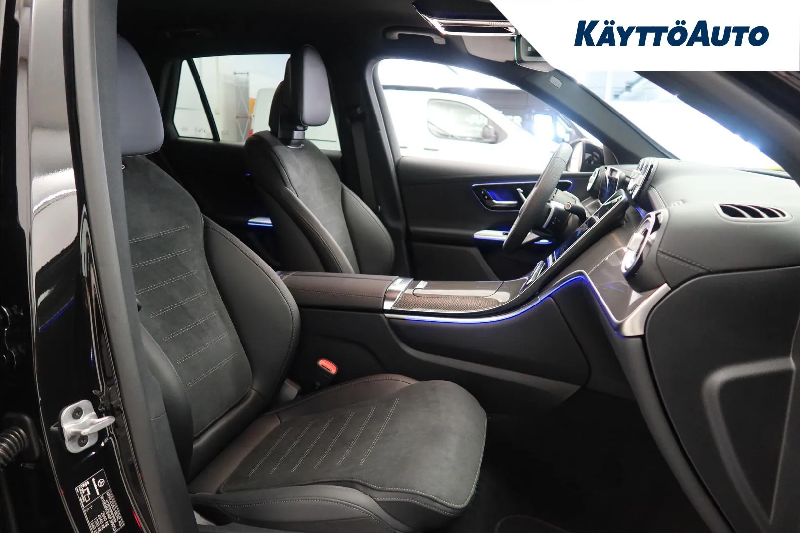 Mercedes-Benz GLC RXM-227 carousel image