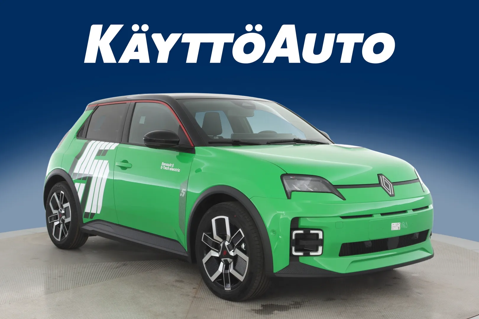 Renault 5 RXN-243 carousel image