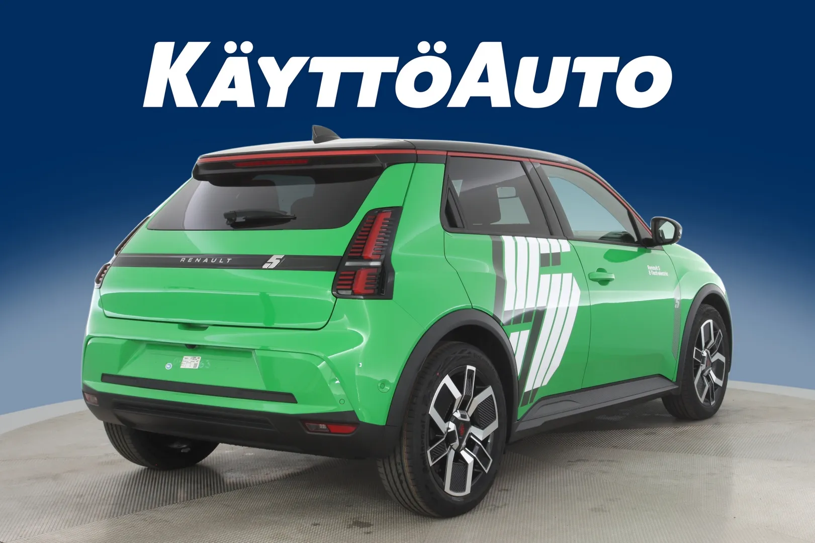 Renault 5 RXN-243 carousel image