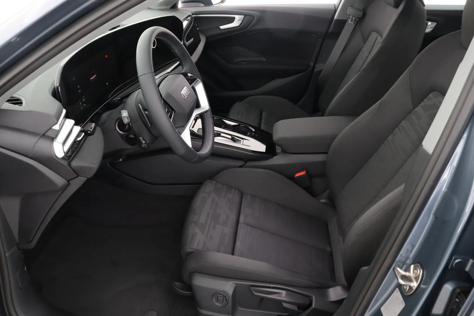 Audi A5 ZPK-561 carousel image