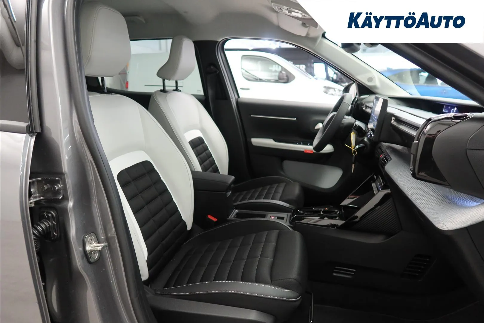 Citroën C3 Aircross COZ-492 carousel image