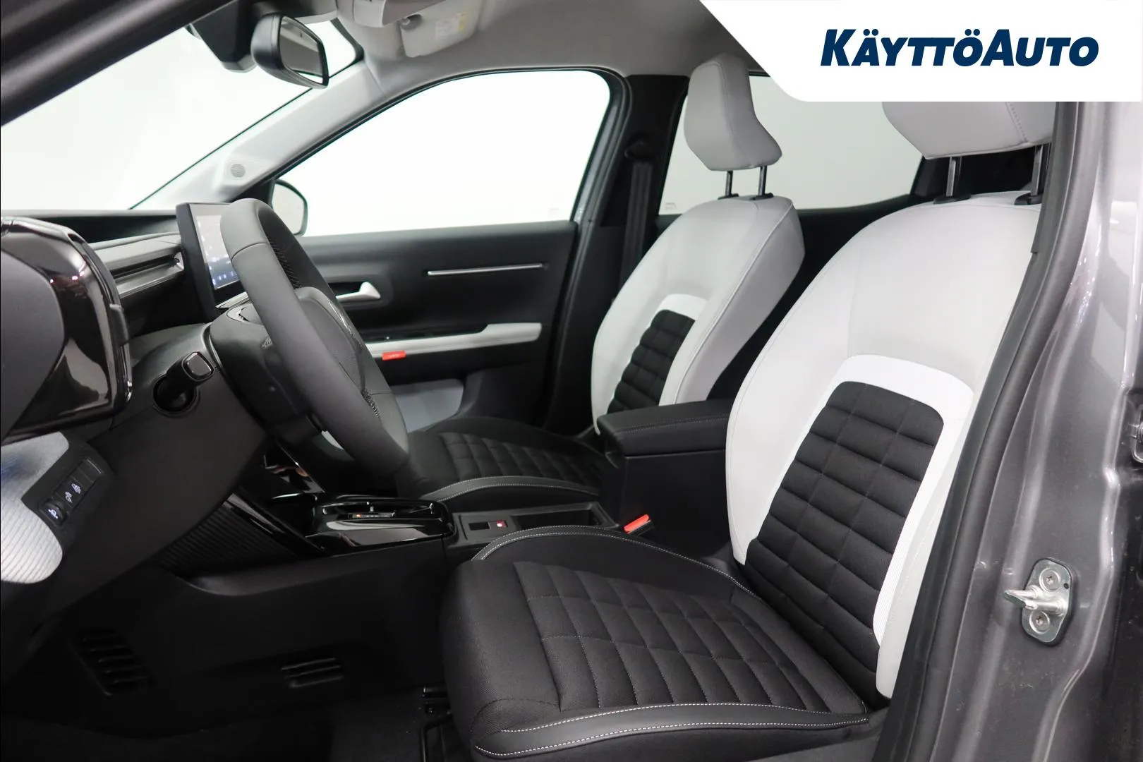 Citroën C3 Aircross COZ-492 carousel image