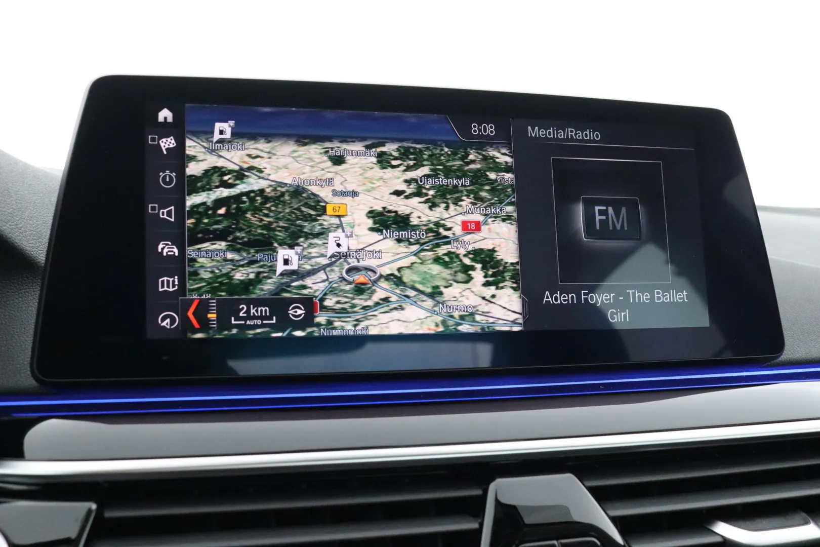 BMW 530 GNE-898 carousel image