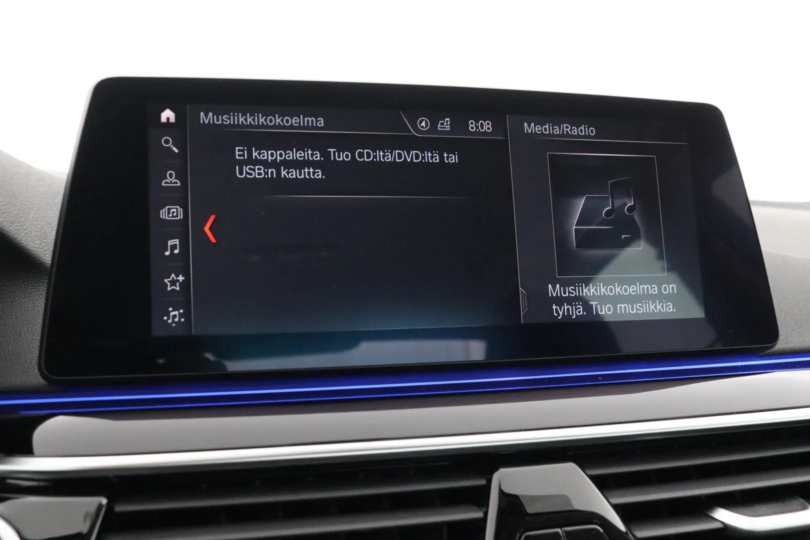 BMW 530 GNE-898 carousel image