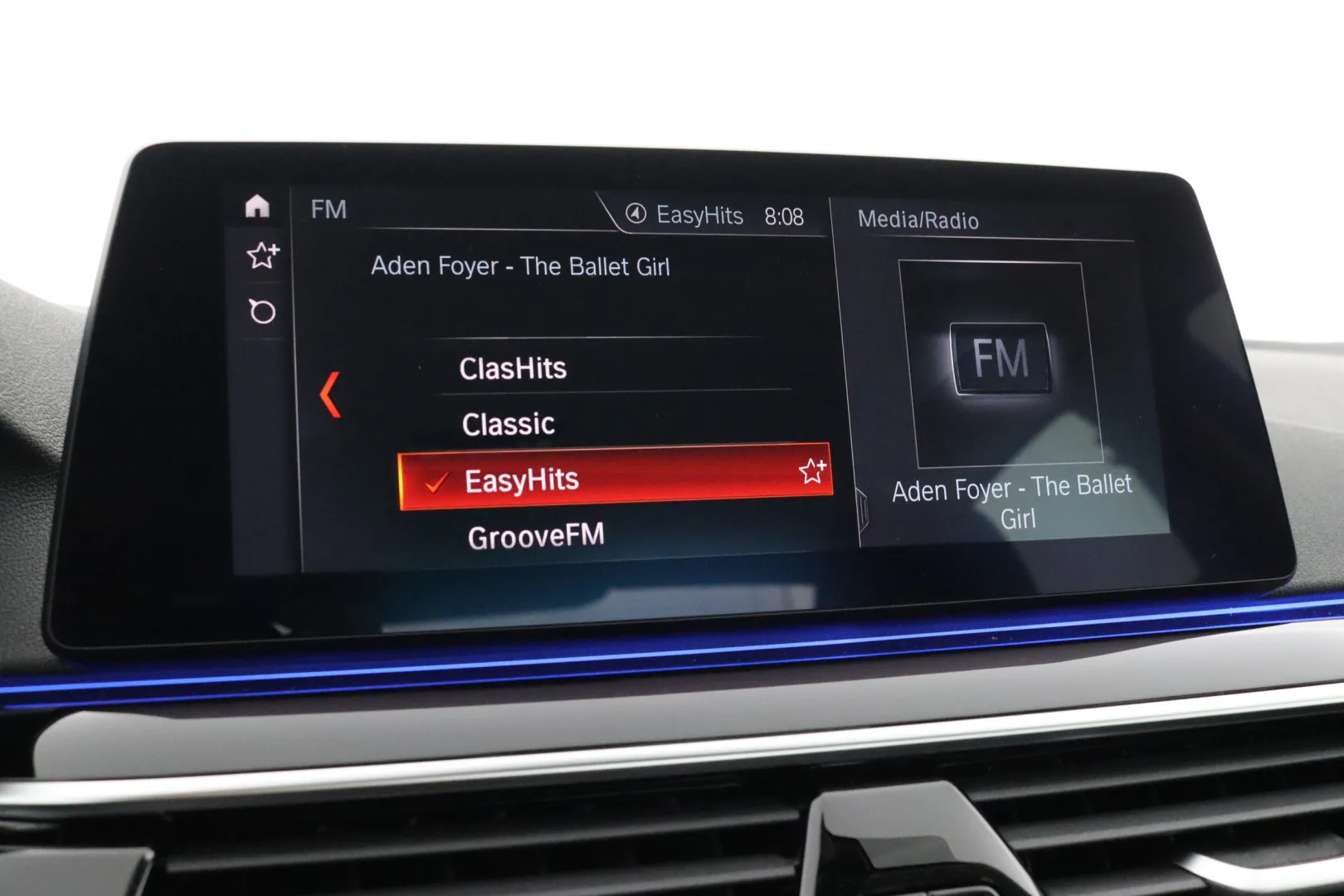 BMW 530 GNE-898 carousel image