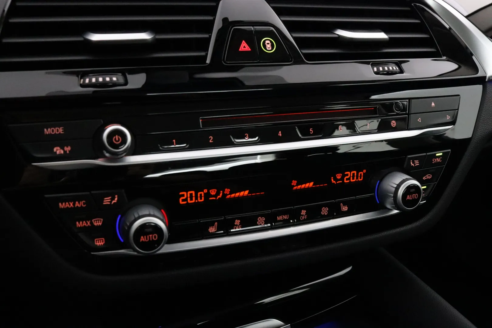 BMW 530 GNE-898 carousel image