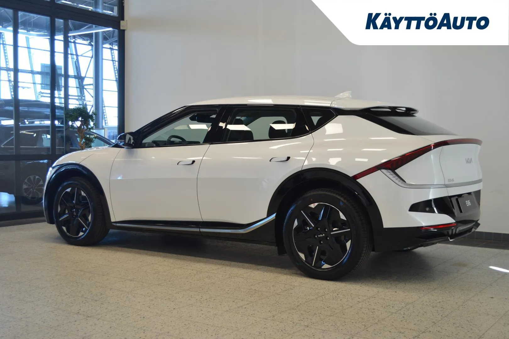 Kia EV6 ZPN-884 carousel image