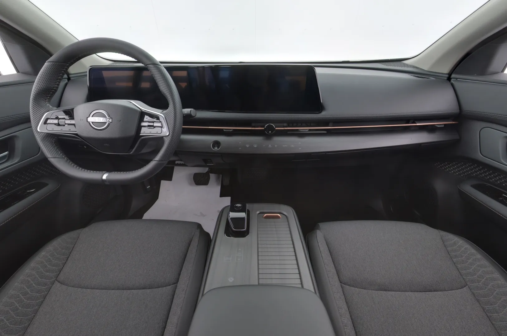 Nissan Ariya XTJ-140 carousel image