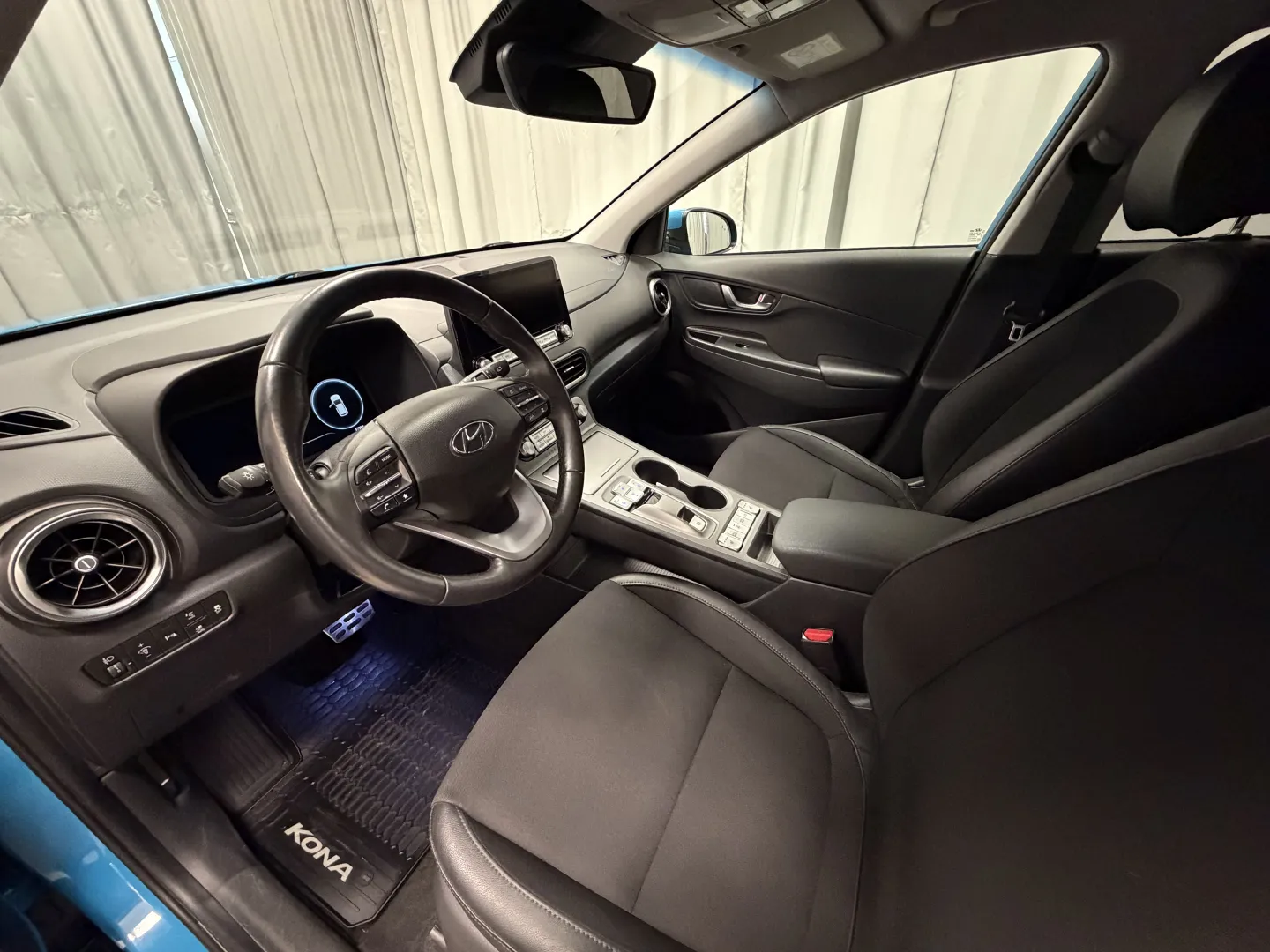 HYUNDAI KONA CRJ-181 carousel image