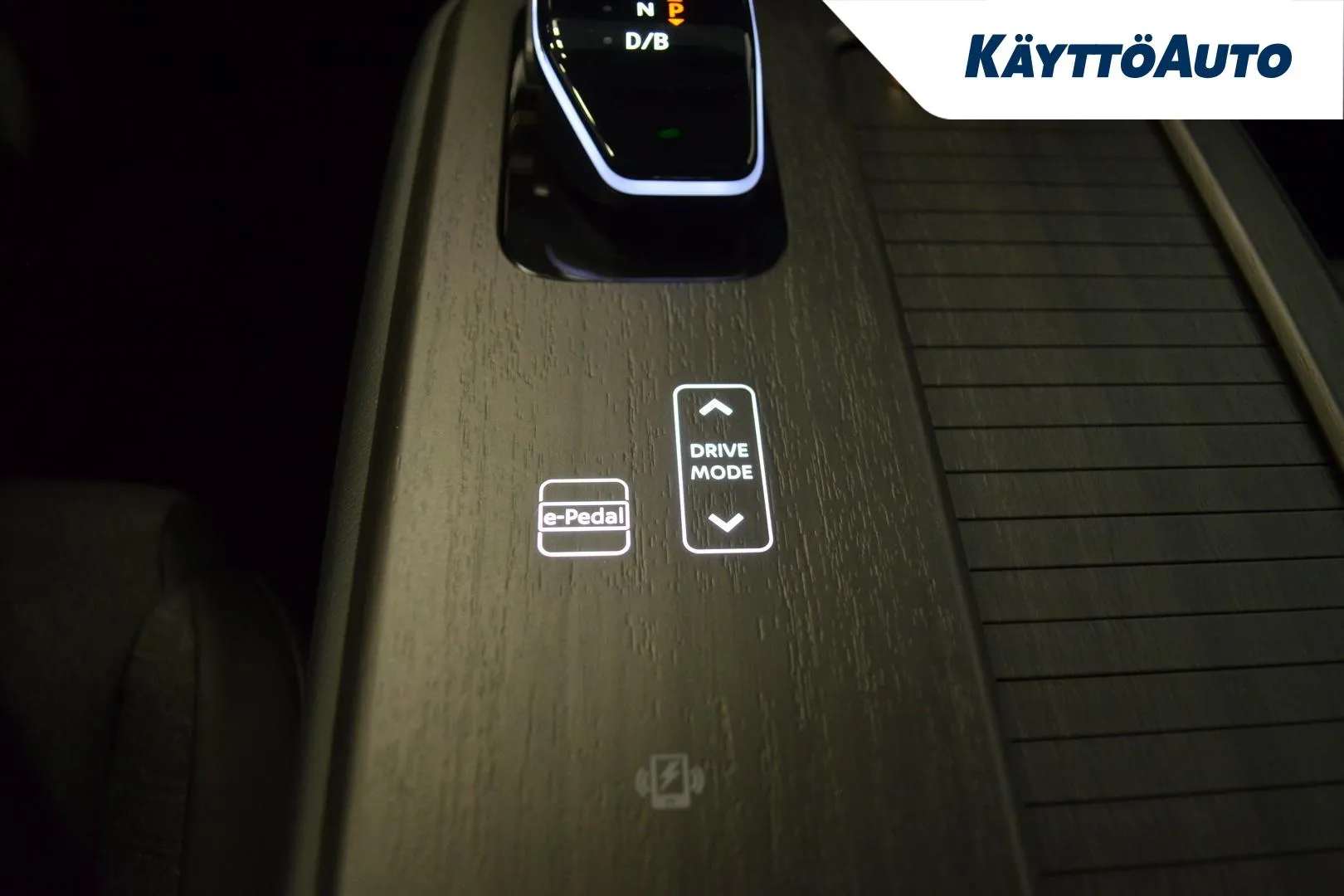 Nissan Ariya XTJ-141 carousel image