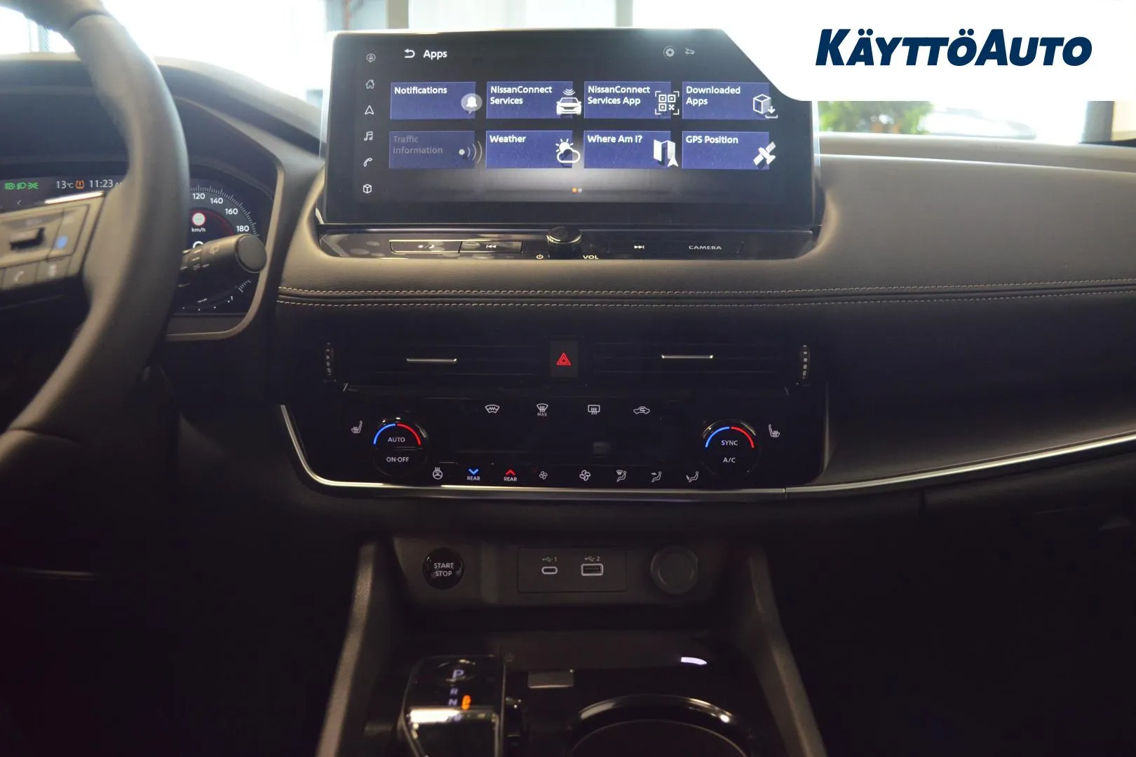 Nissan X-Trail SZJ-550 carousel image