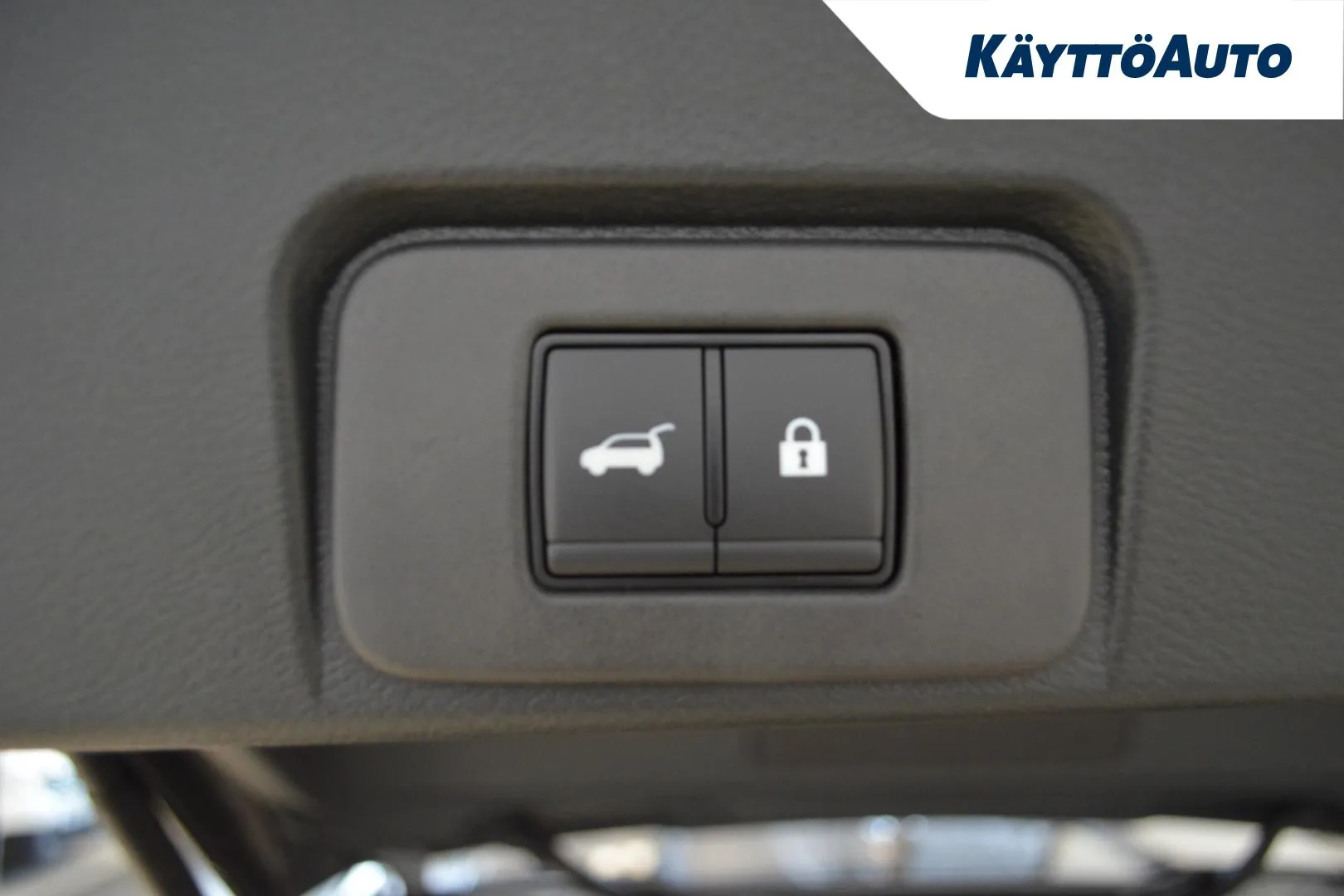 Nissan X-Trail SZJ-550 carousel image