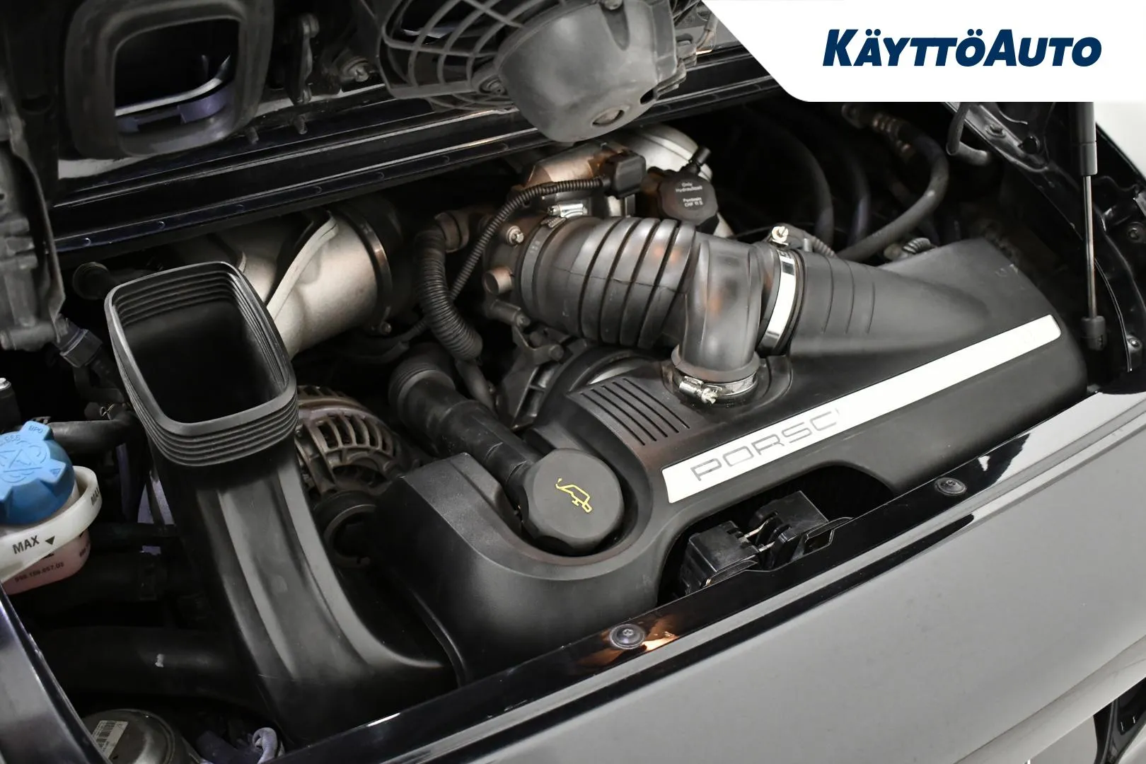 PORSCHE 911 XVO-388 carousel image