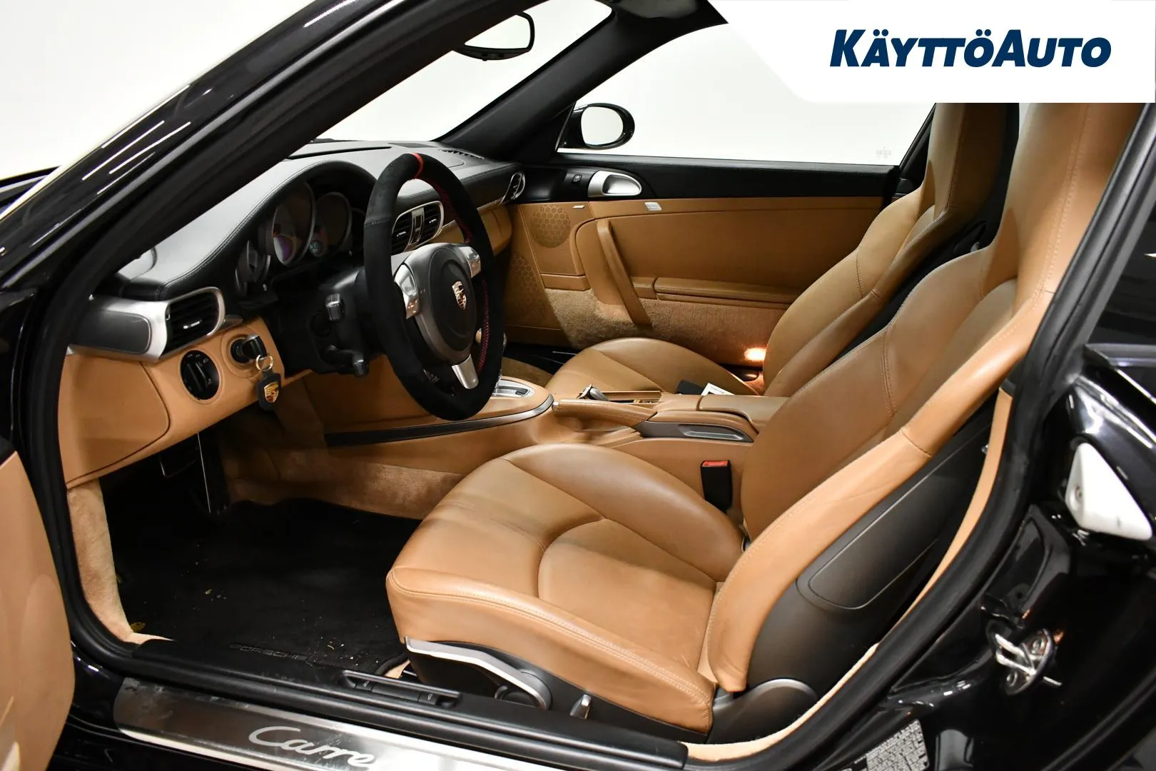 PORSCHE 911 XVO-388 carousel image