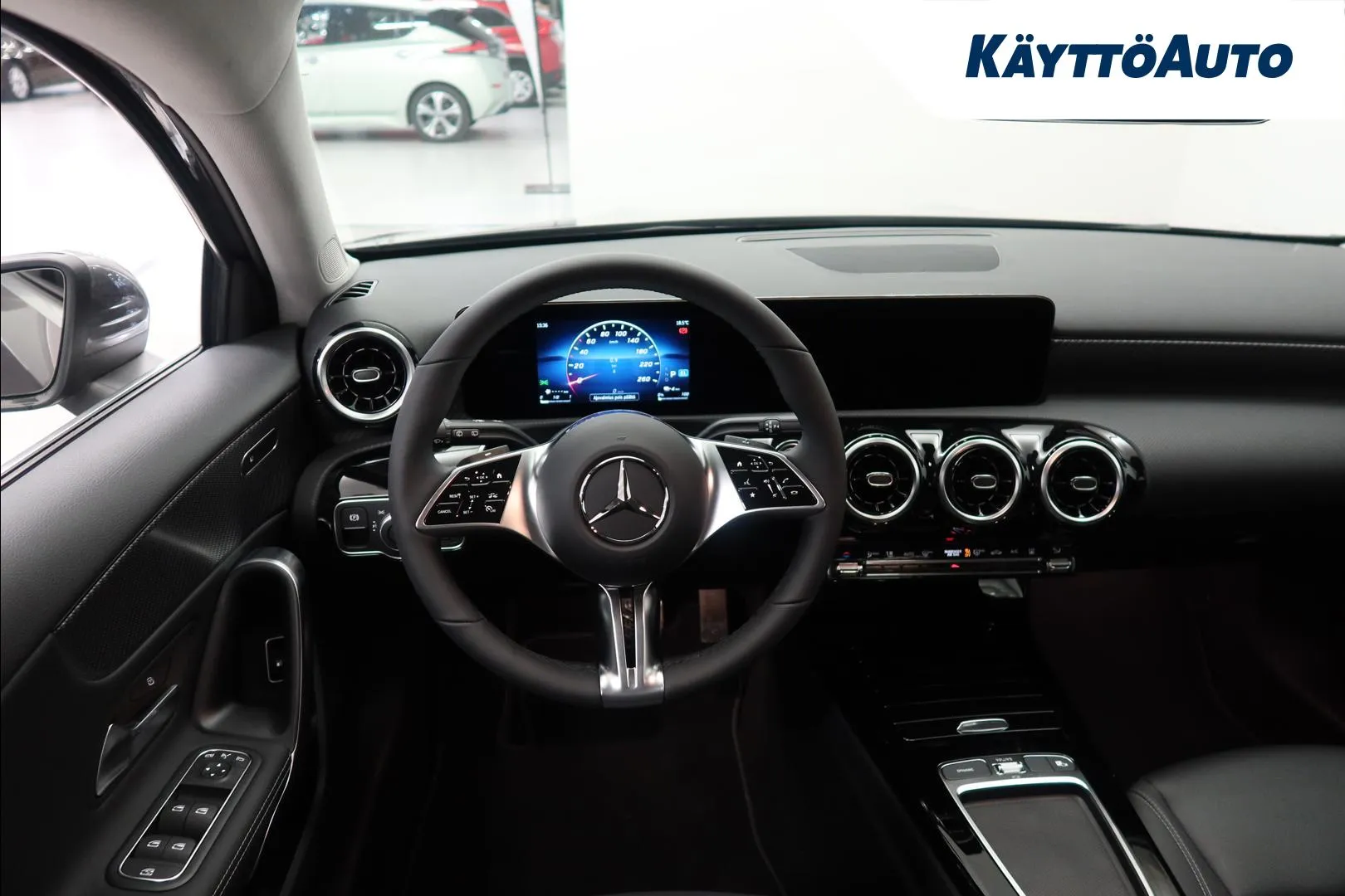 Mercedes-Benz A RXN-802 carousel image