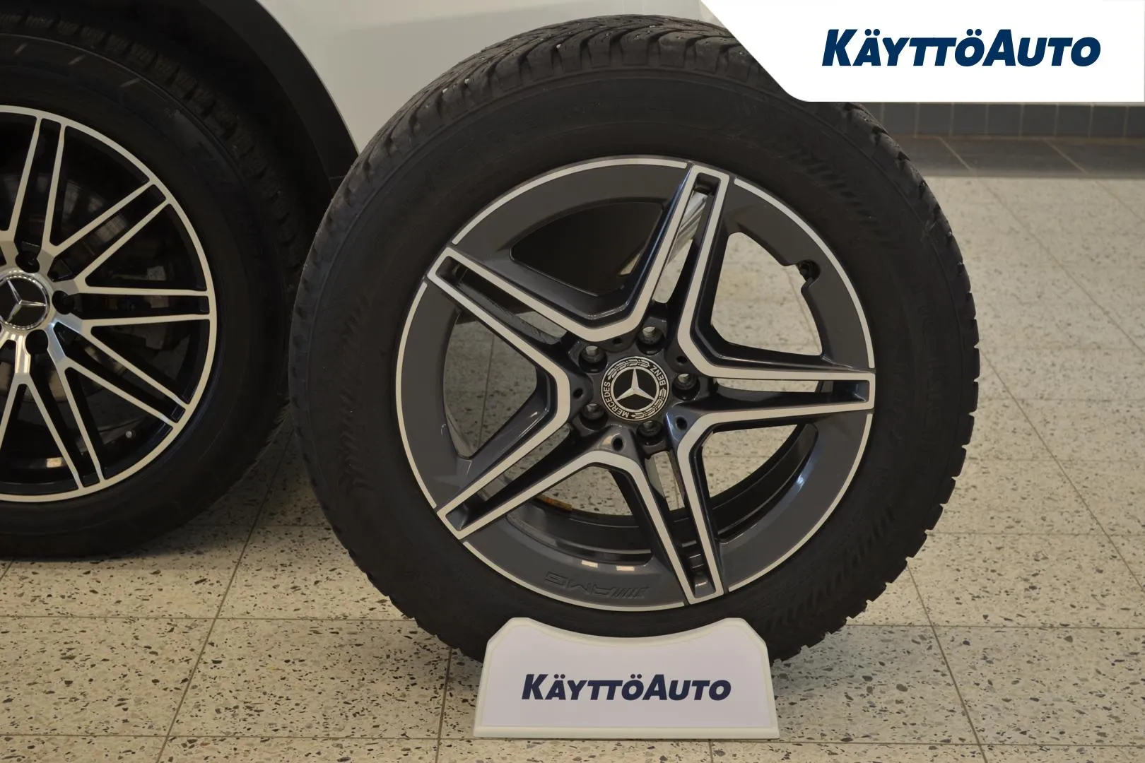 MERCEDES-BENZ GLC NMG-103 carousel image