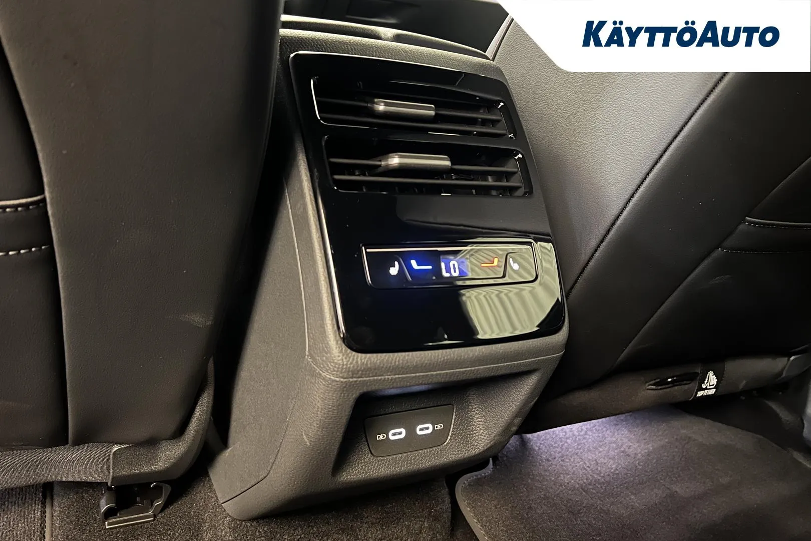 Volkswagen ID.7 RXN-449 carousel image