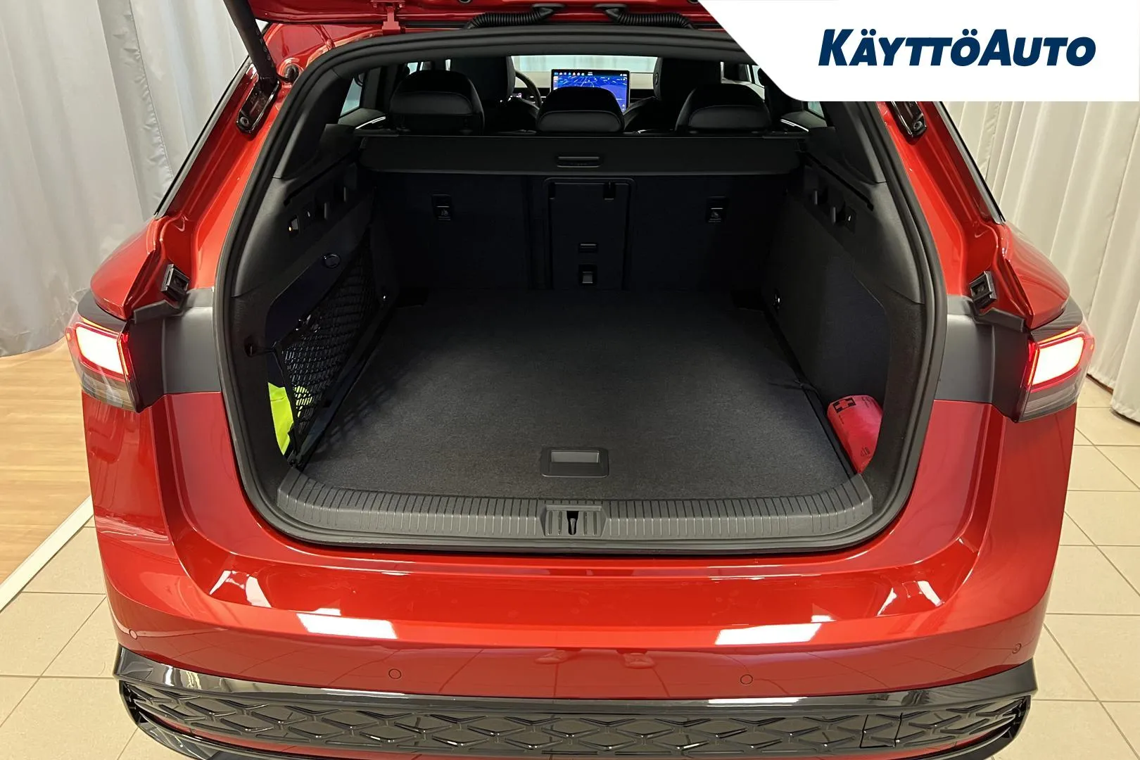 Volkswagen ID.7 RXN-449 carousel image