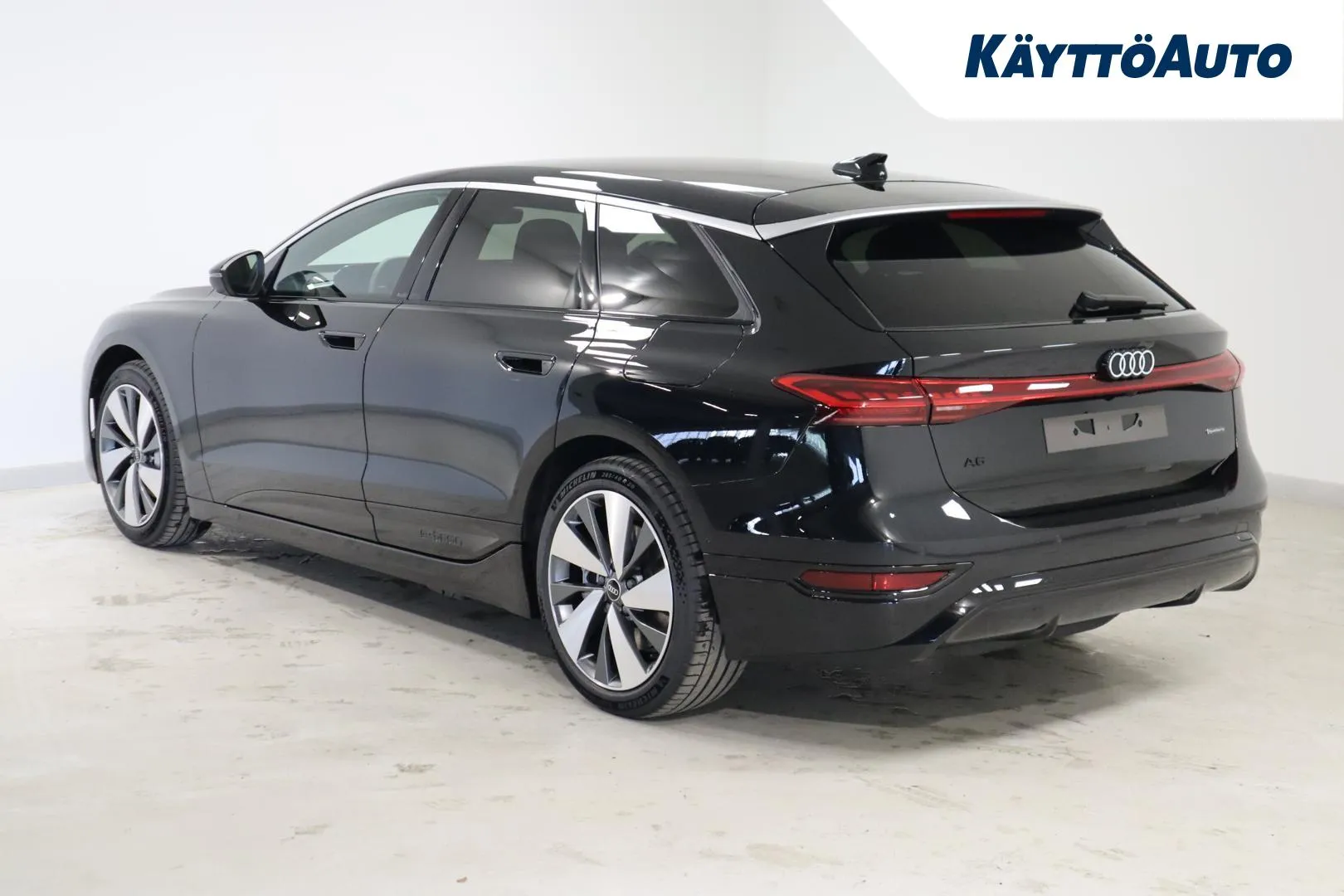 Audi A6 e-tron RXN-455 carousel image