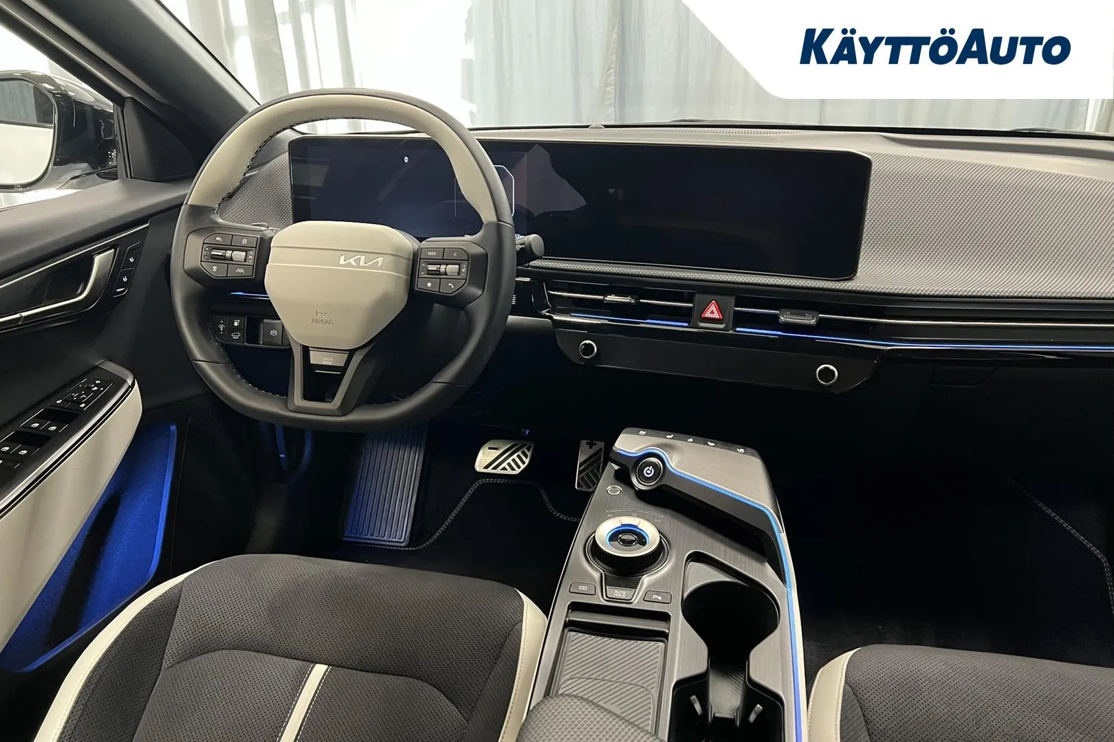 Kia EV6 JOG-753 carousel image