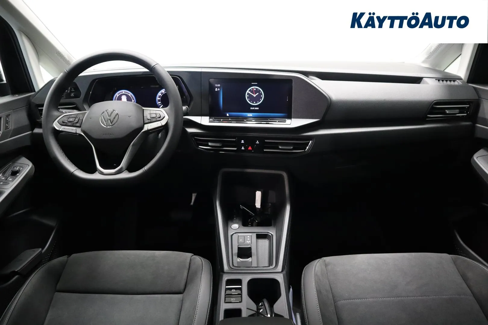 Volkswagen Caddy Maxi JOC-394 carousel image