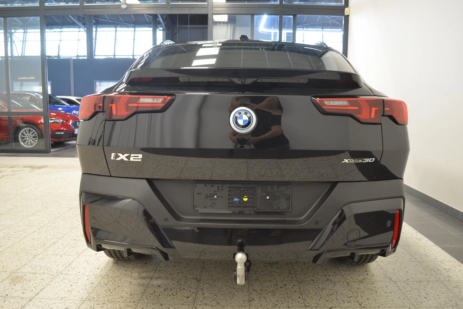 BMW iX2 YYE-545 carousel image