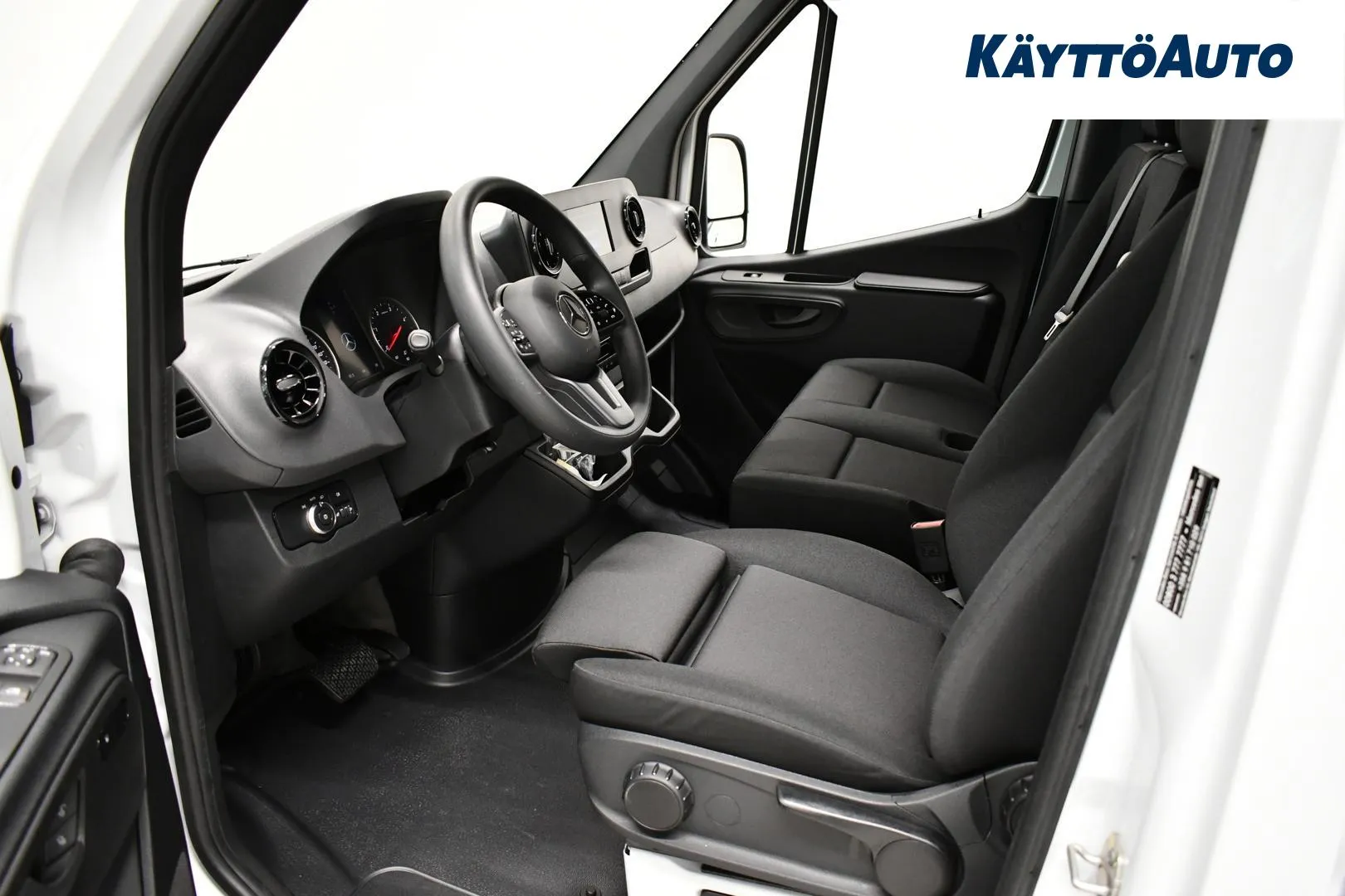 MERCEDES-BENZ Sprinter KVJ-642 carousel image