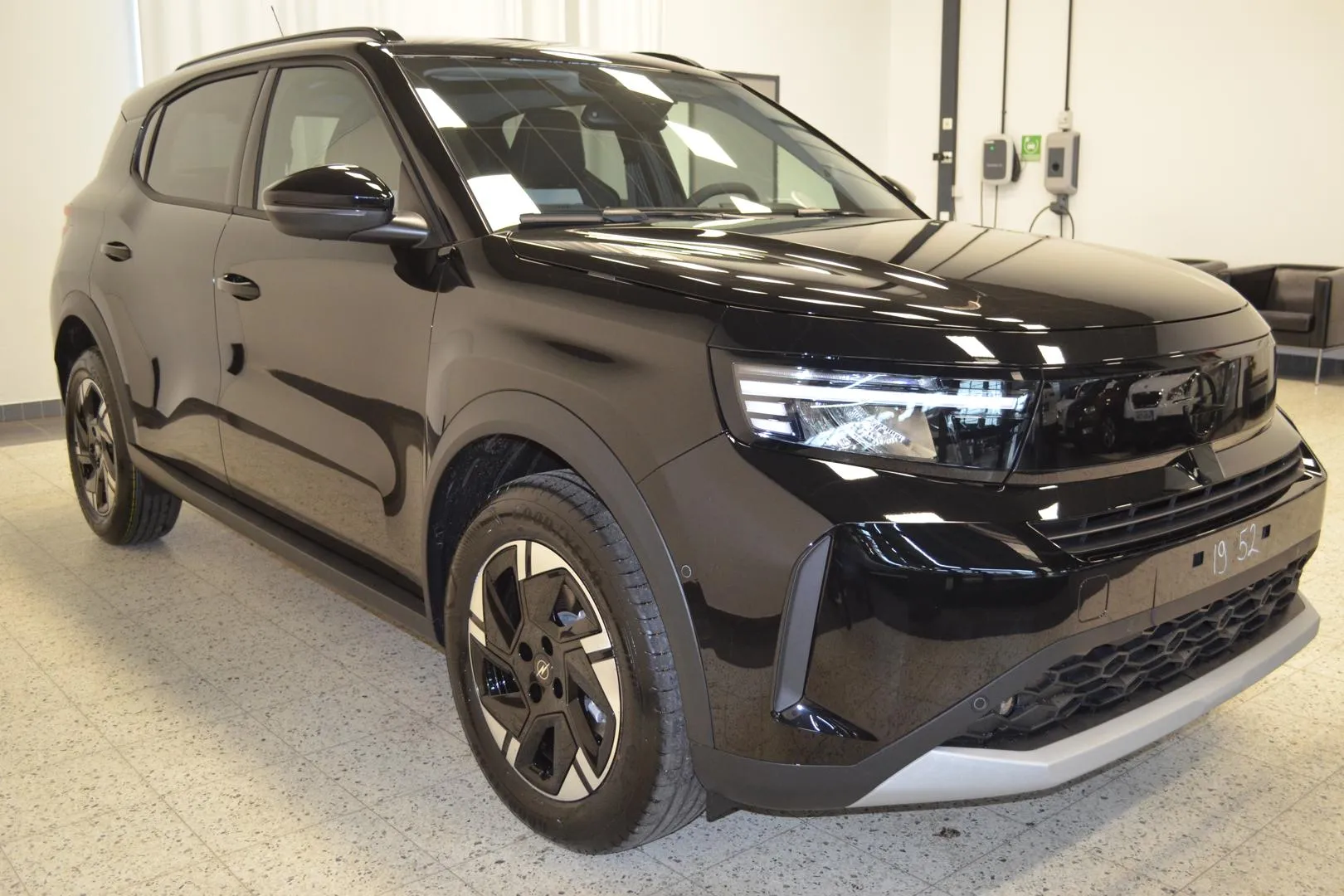 Opel Frontera SZF-287 carousel image