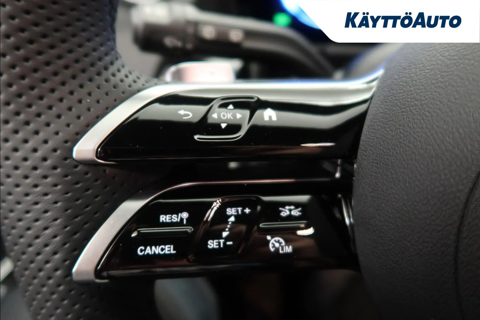 Mercedes-Benz EQA LTA-980 carousel image