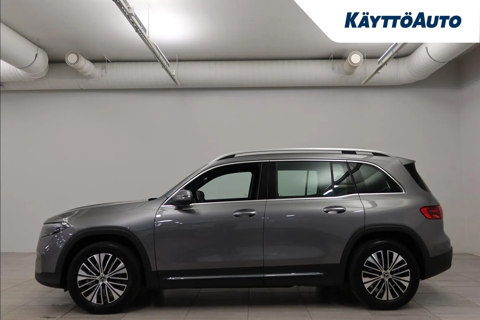 Mercedes-Benz EQB ISL-169 carousel image