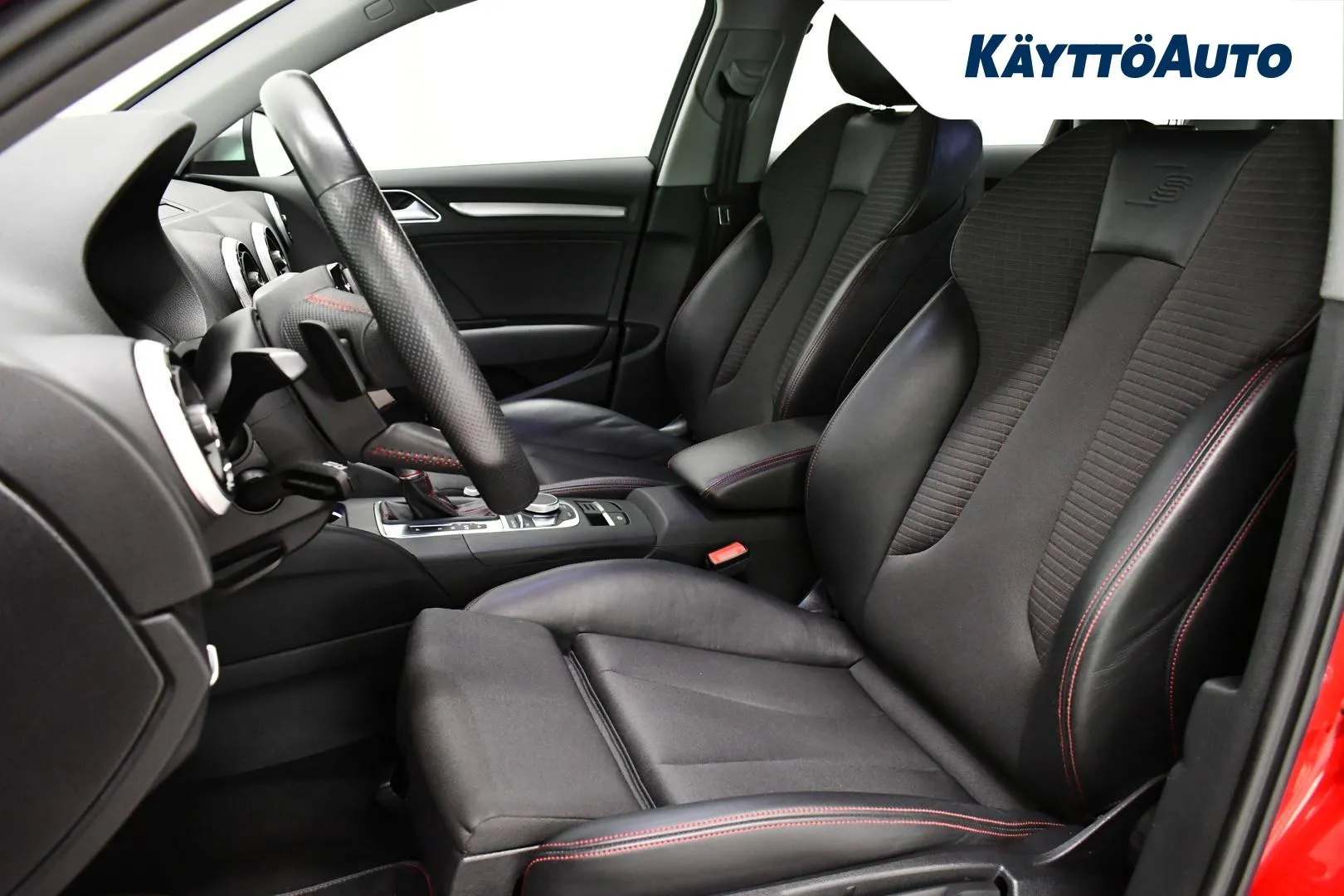 AUDI S3 BUA-762 carousel image