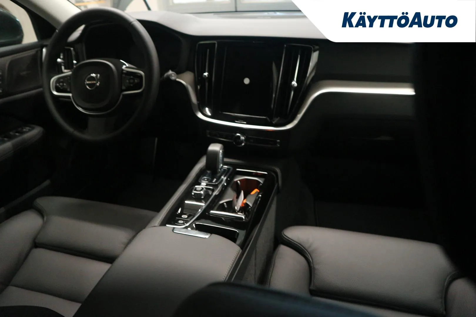 Volvo V60 ISM-358 carousel image