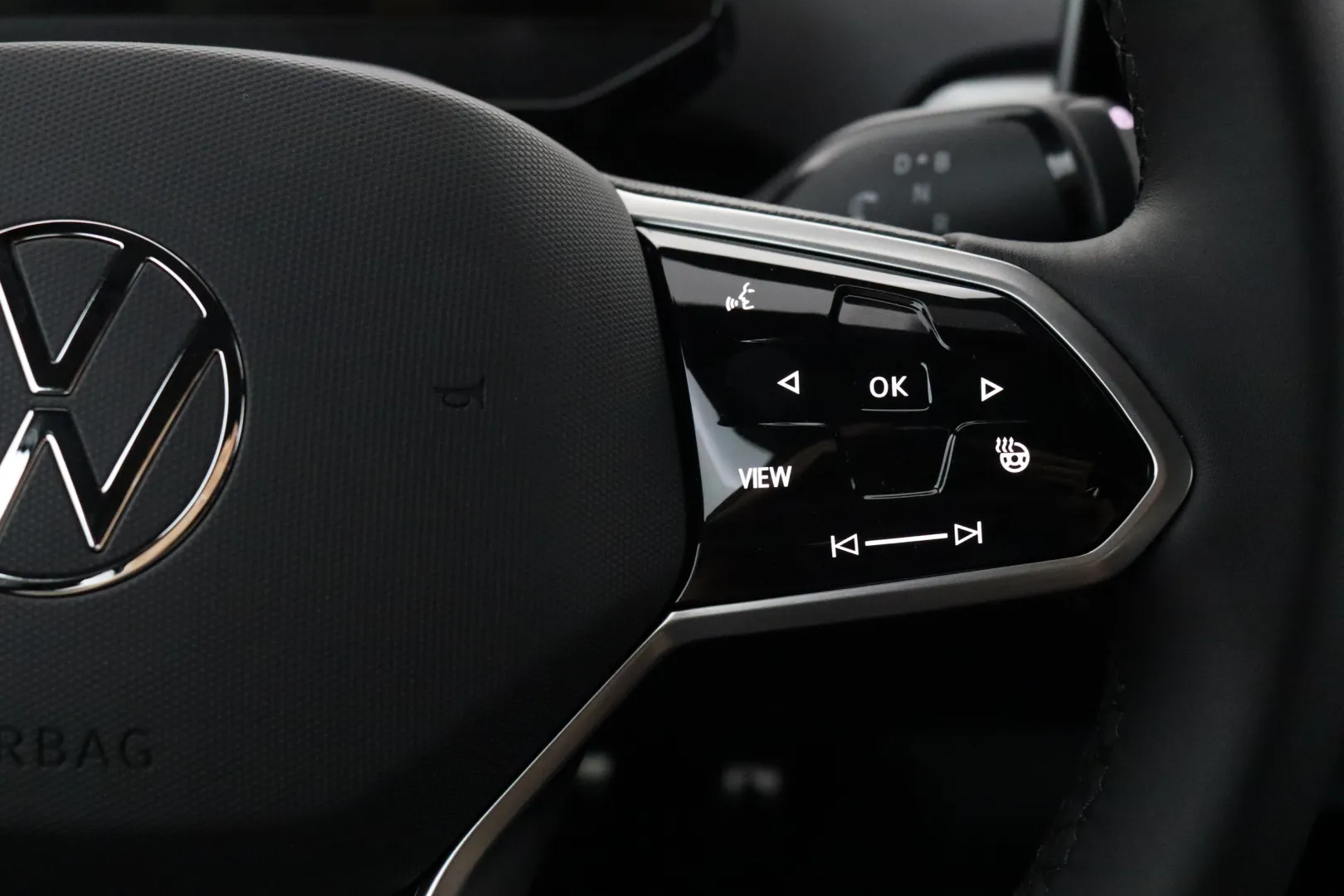 VOLKSWAGEN ID.4 ISM-334 carousel image