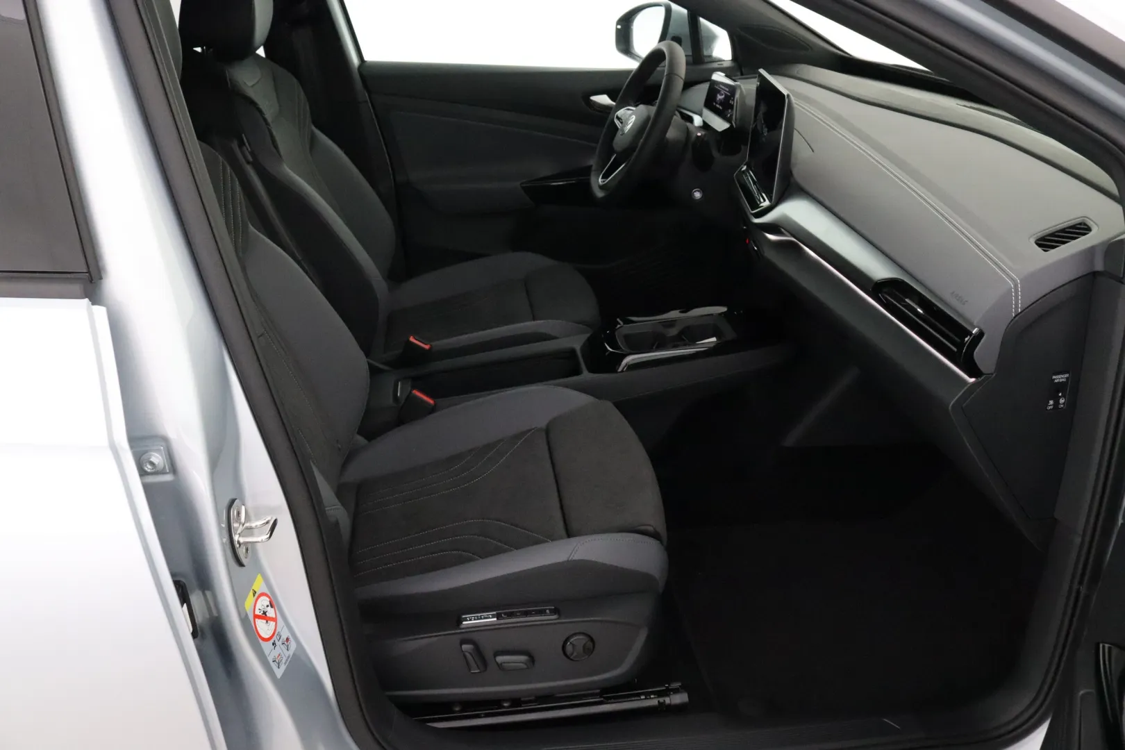 VOLKSWAGEN ID.4 ISM-334 carousel image