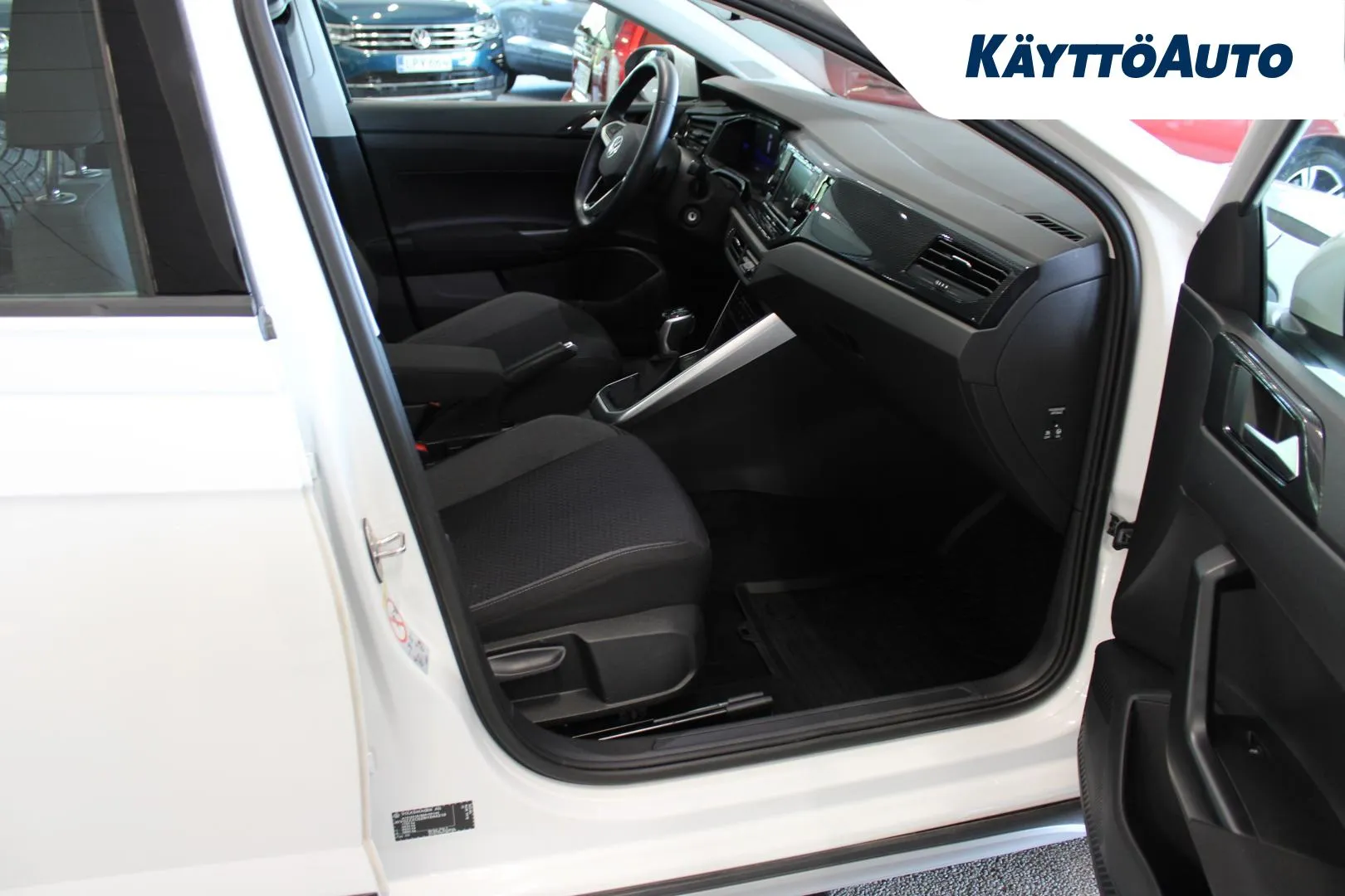 VOLKSWAGEN Taigo ZOK-719 carousel image