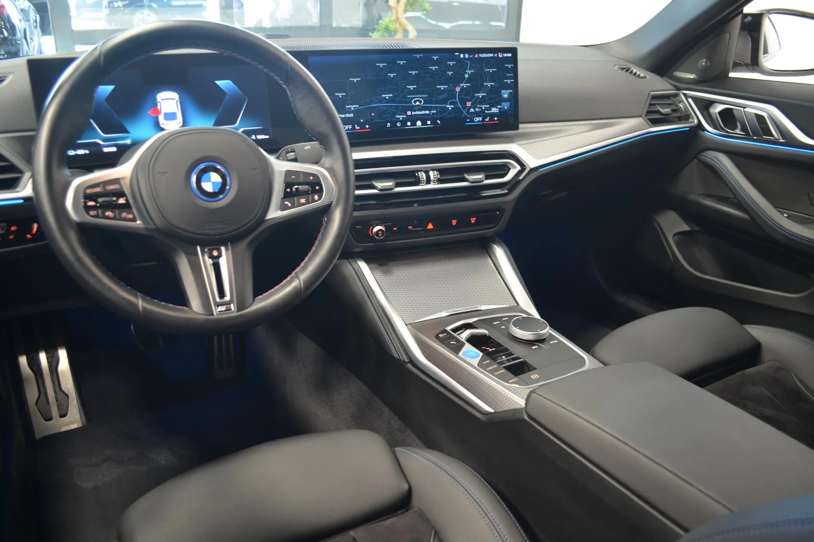BMW i4 M50 MPL-824 carousel image