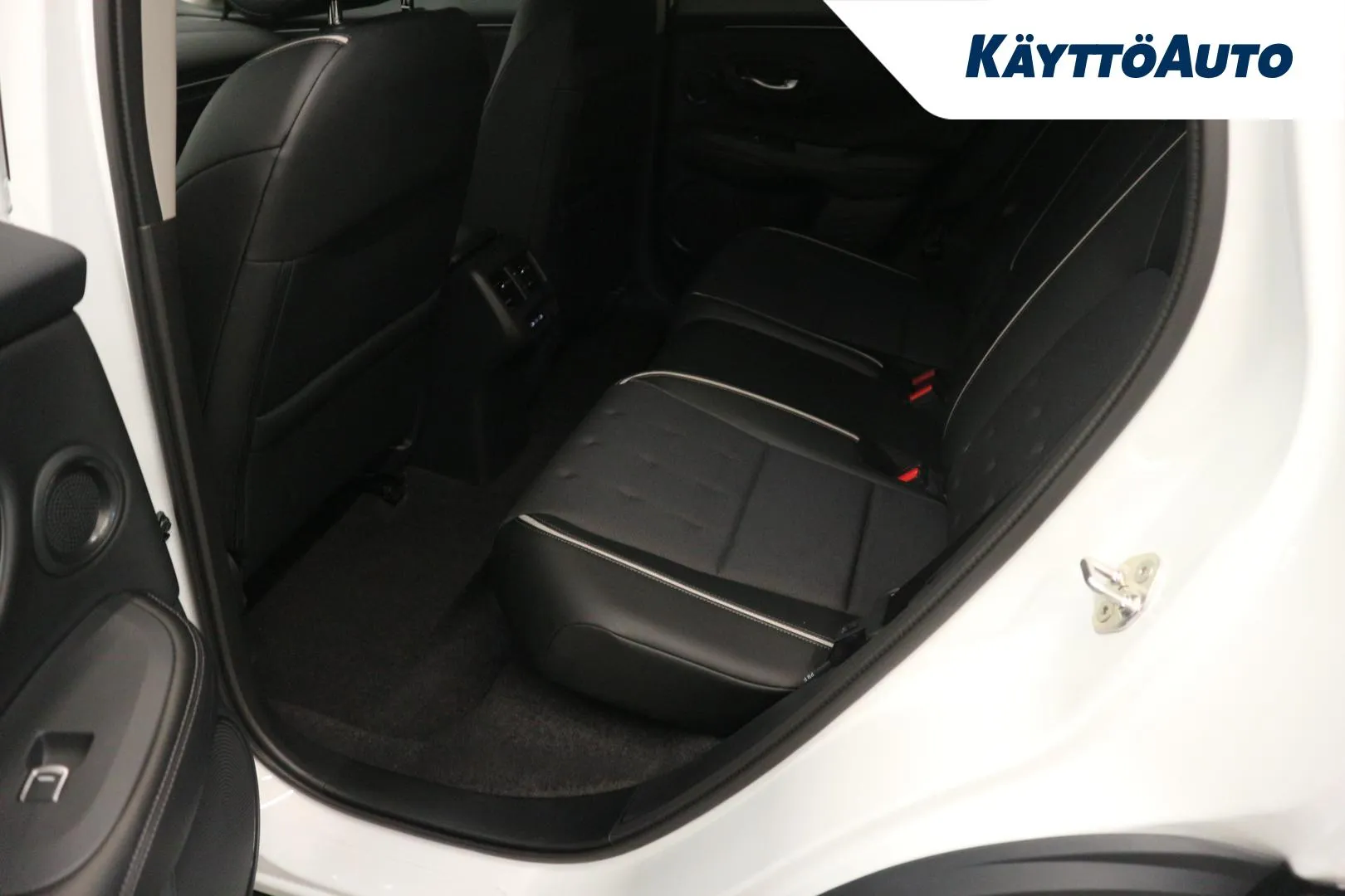 Honda ZR-V YYF-810 carousel image