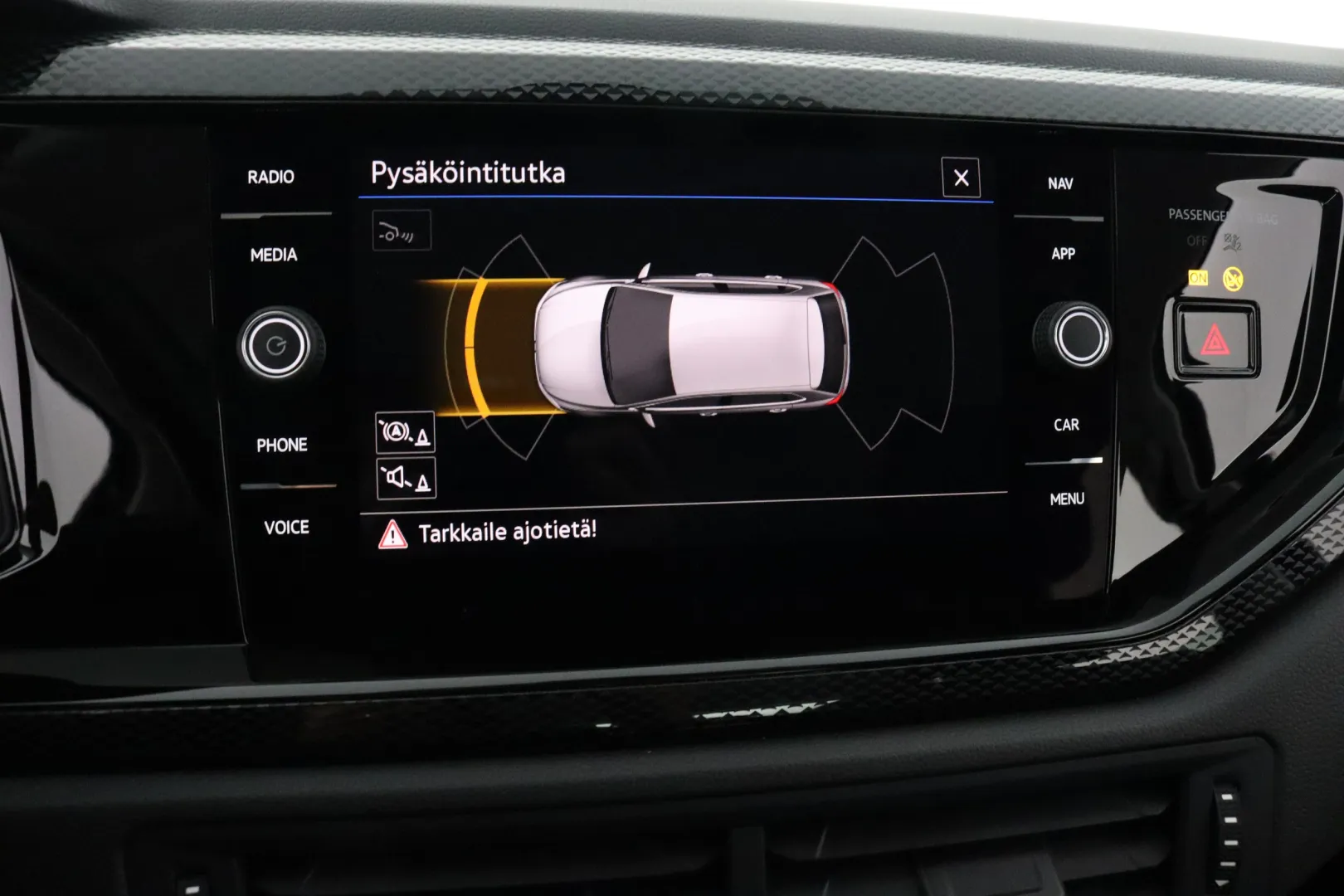 VOLKSWAGEN Polo OZG-402 carousel image