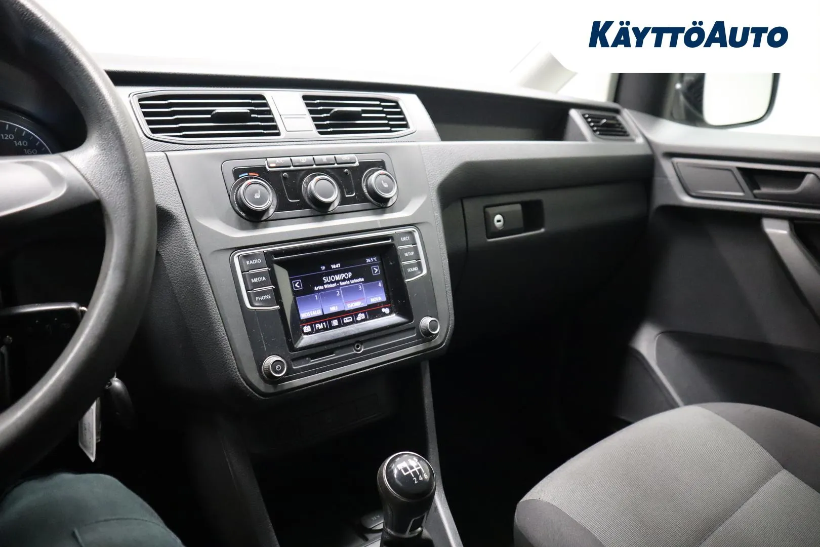 VOLKSWAGEN Caddy Maxi NKX-897 carousel image