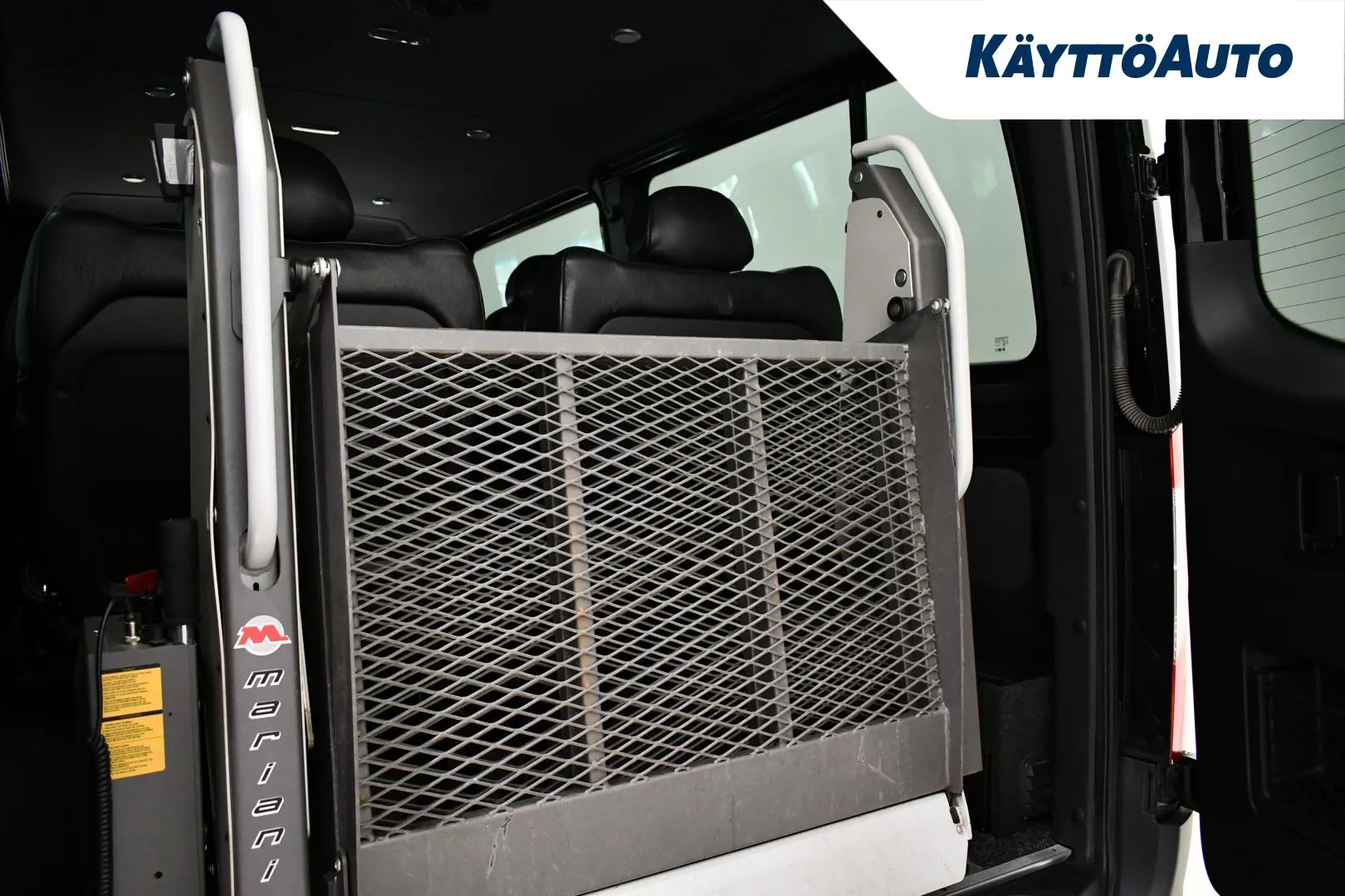 MERCEDES-BENZ Sprinter CMN-648 carousel image