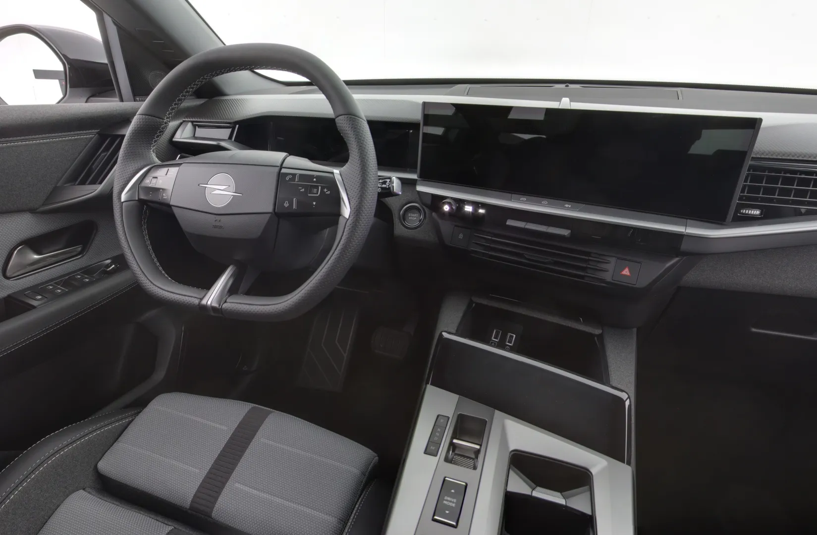 Opel Grandland YYI-608 carousel image